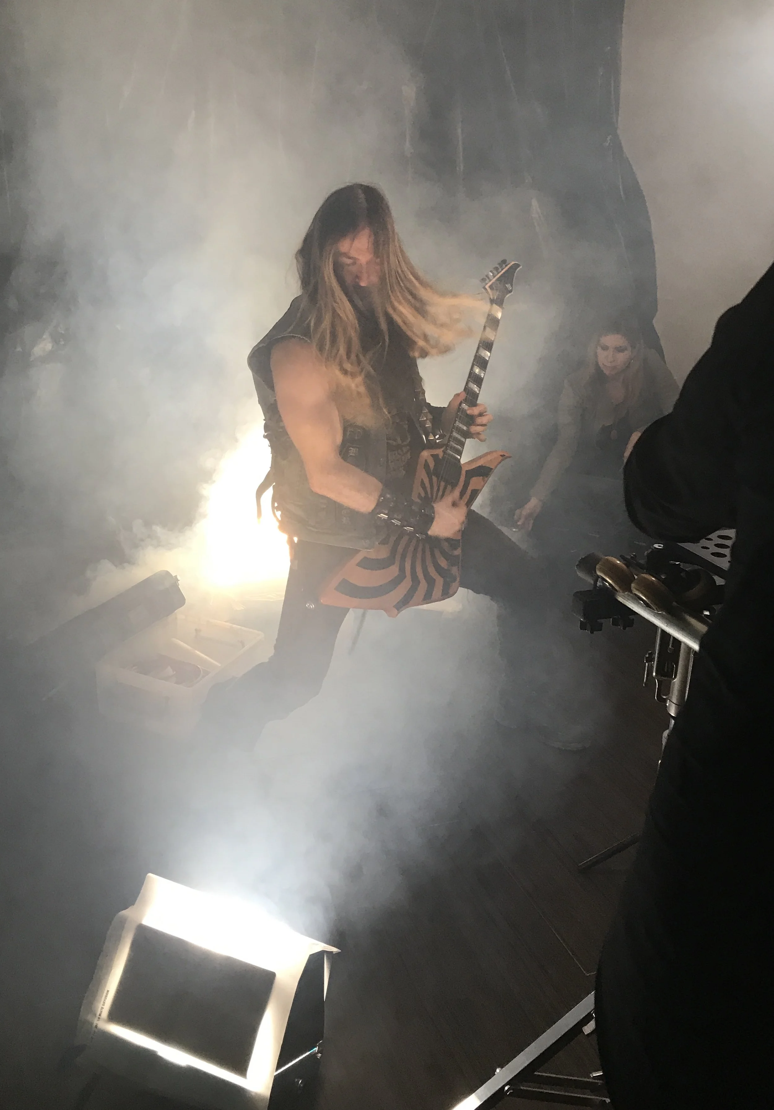 Zakk Wylde tearing it up on set of ‘ Un-Natural Disaster ’ video shoot!
