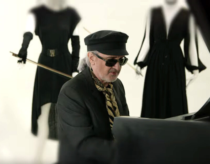 BIC FLASHBACK #8- 'The Long Goodbye' (Au Revoir) ft. Wayne Hussey 