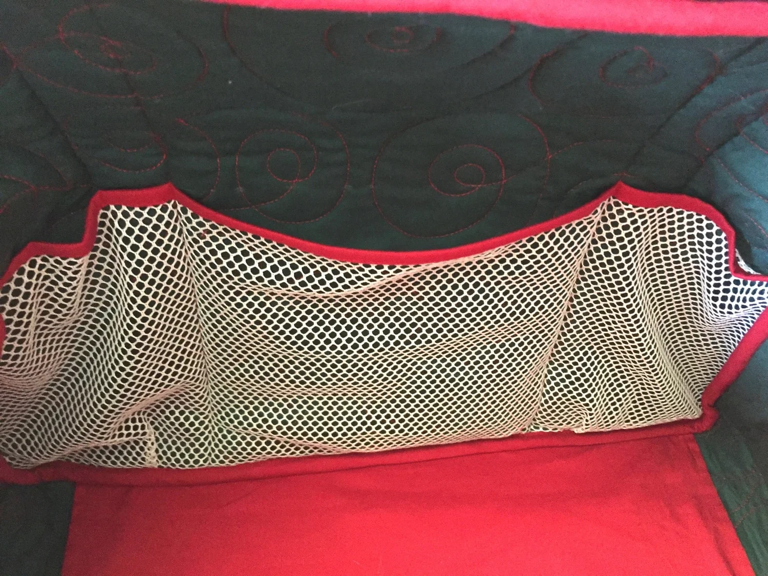 other inside mesh pockets