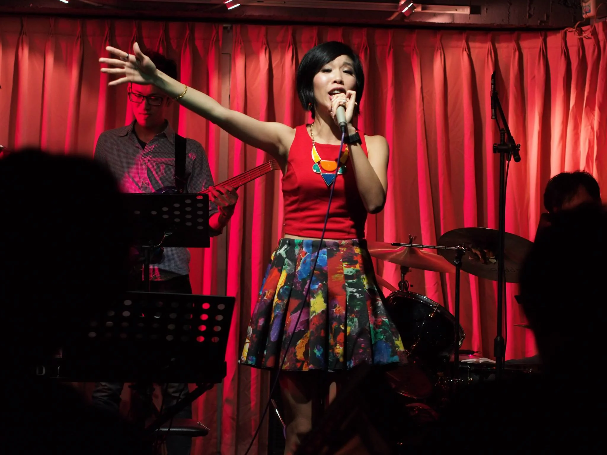 Live Performance for Sappho Bar & Music, Taipei (2014)