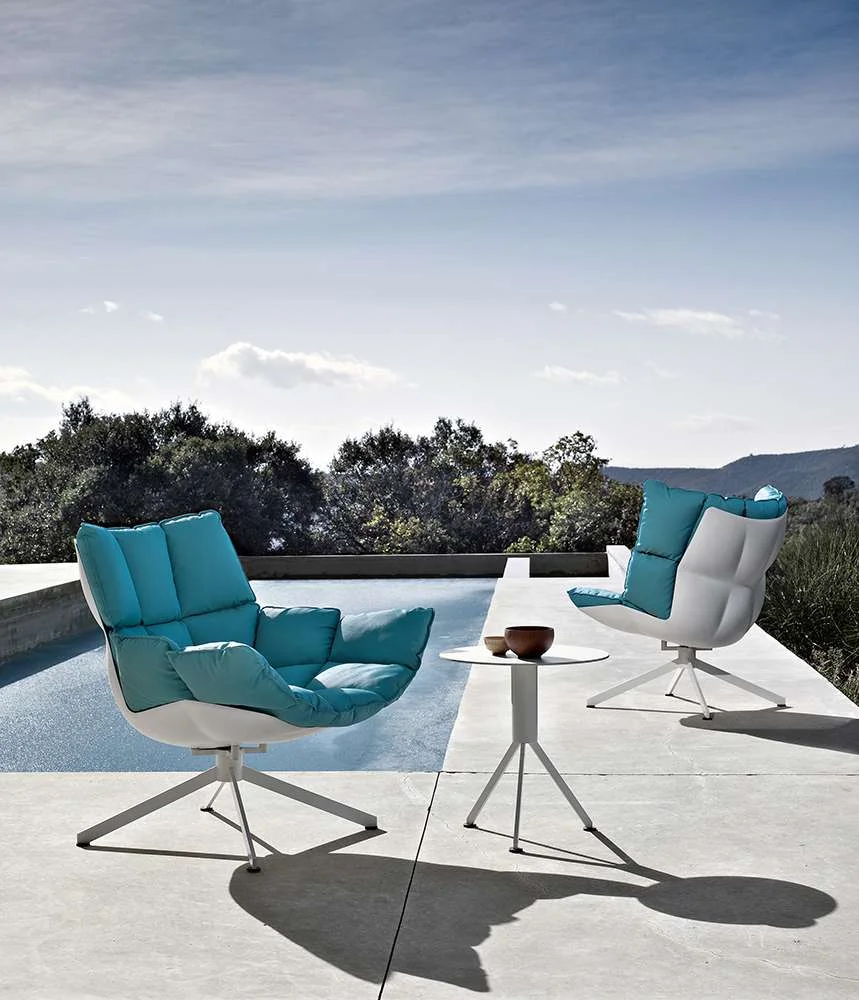 Husk-Outdoor_01.jpg