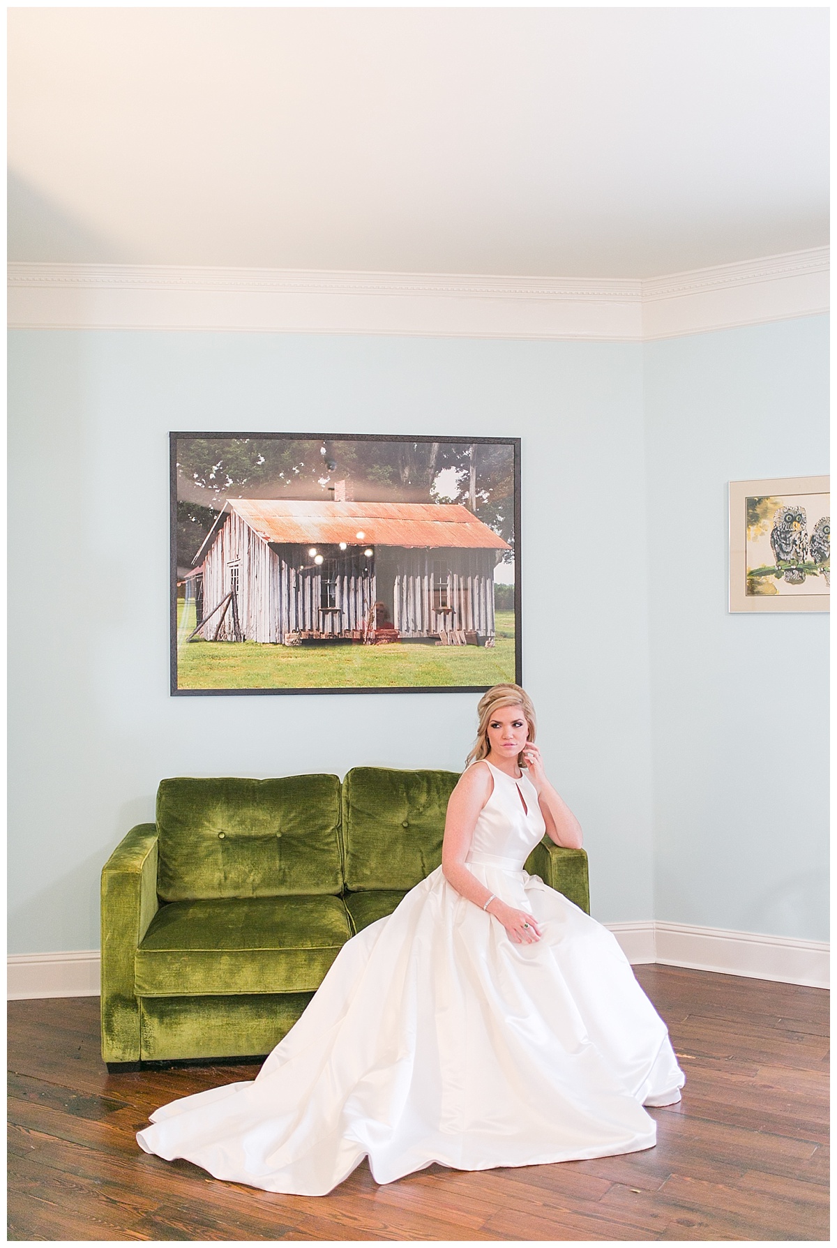 The_Graduate_Athens_Monroe_Ga_Wedding_Photograpehrs_0009.jpg