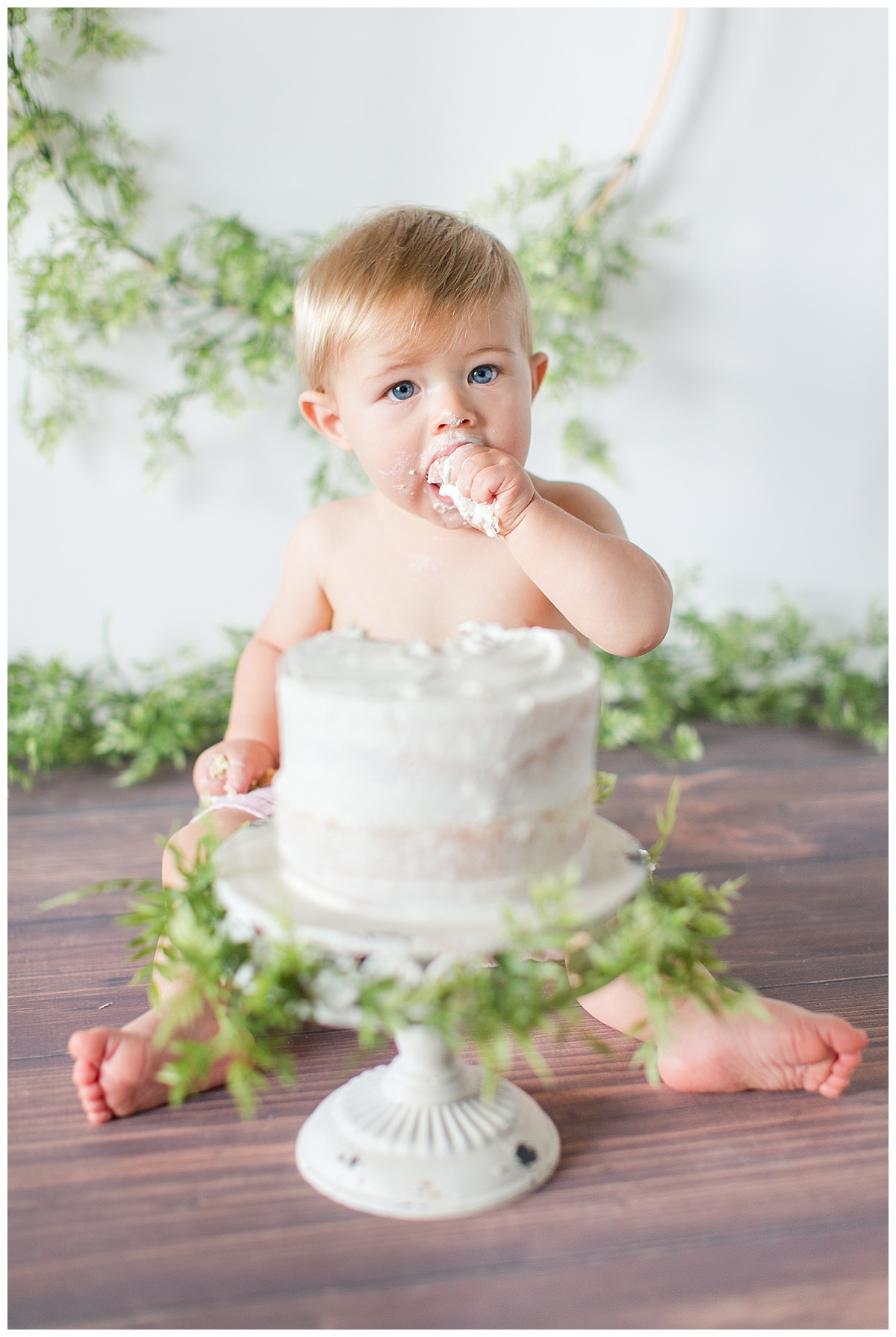 cake_smash_session_monroe_ga_0052.jpg