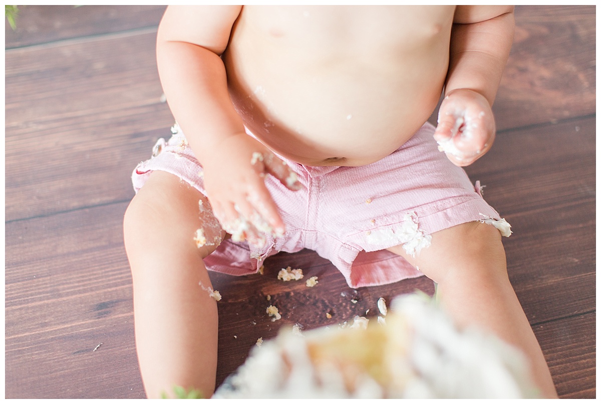 cake_smash_session_monroe_ga_0054.jpg