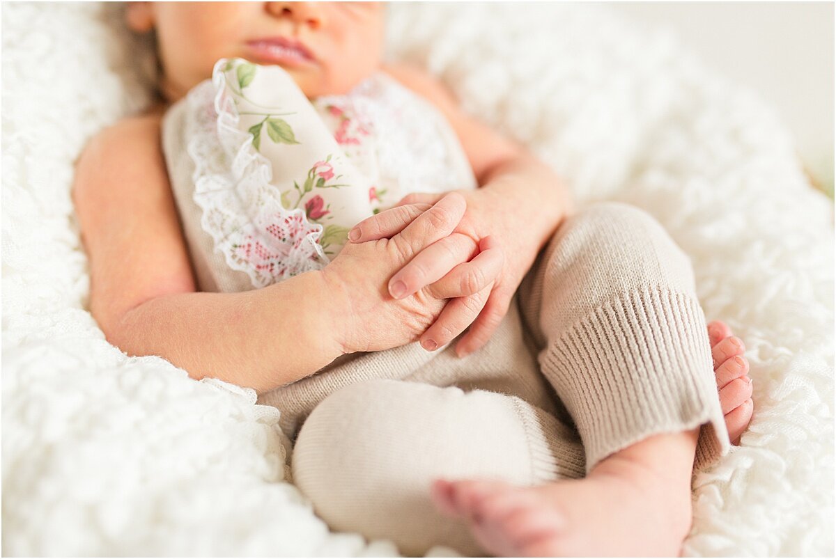 social_circle_newborn_photography_0016.jpg