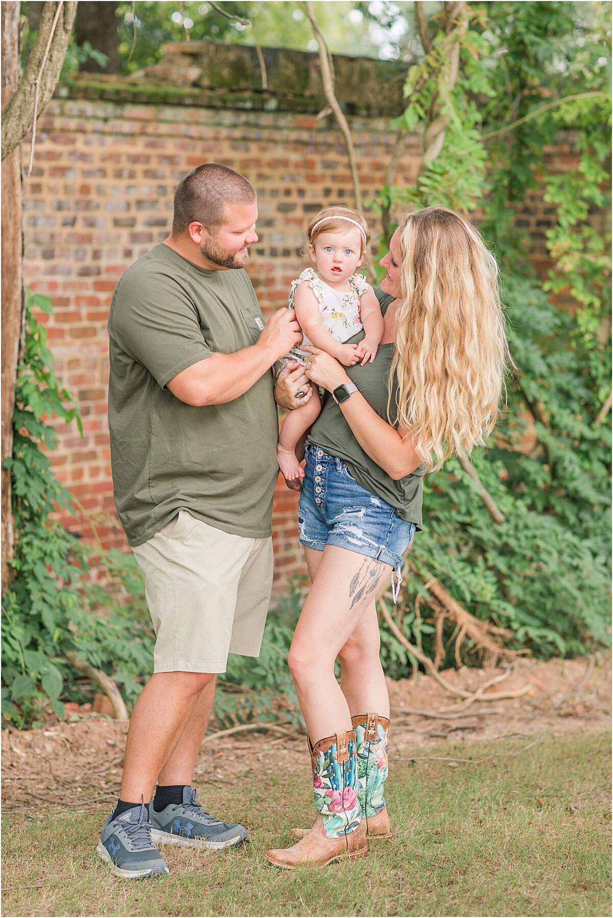 Social_Circle_Ga_Family_Photographers_Holly_L_Robbins_0015.jpg