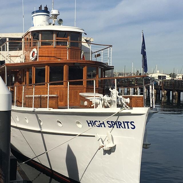 Decisions, Decisions - Style or Size?
#eventplanning #hornblowercruise #sarasotadesigner #venuescouting