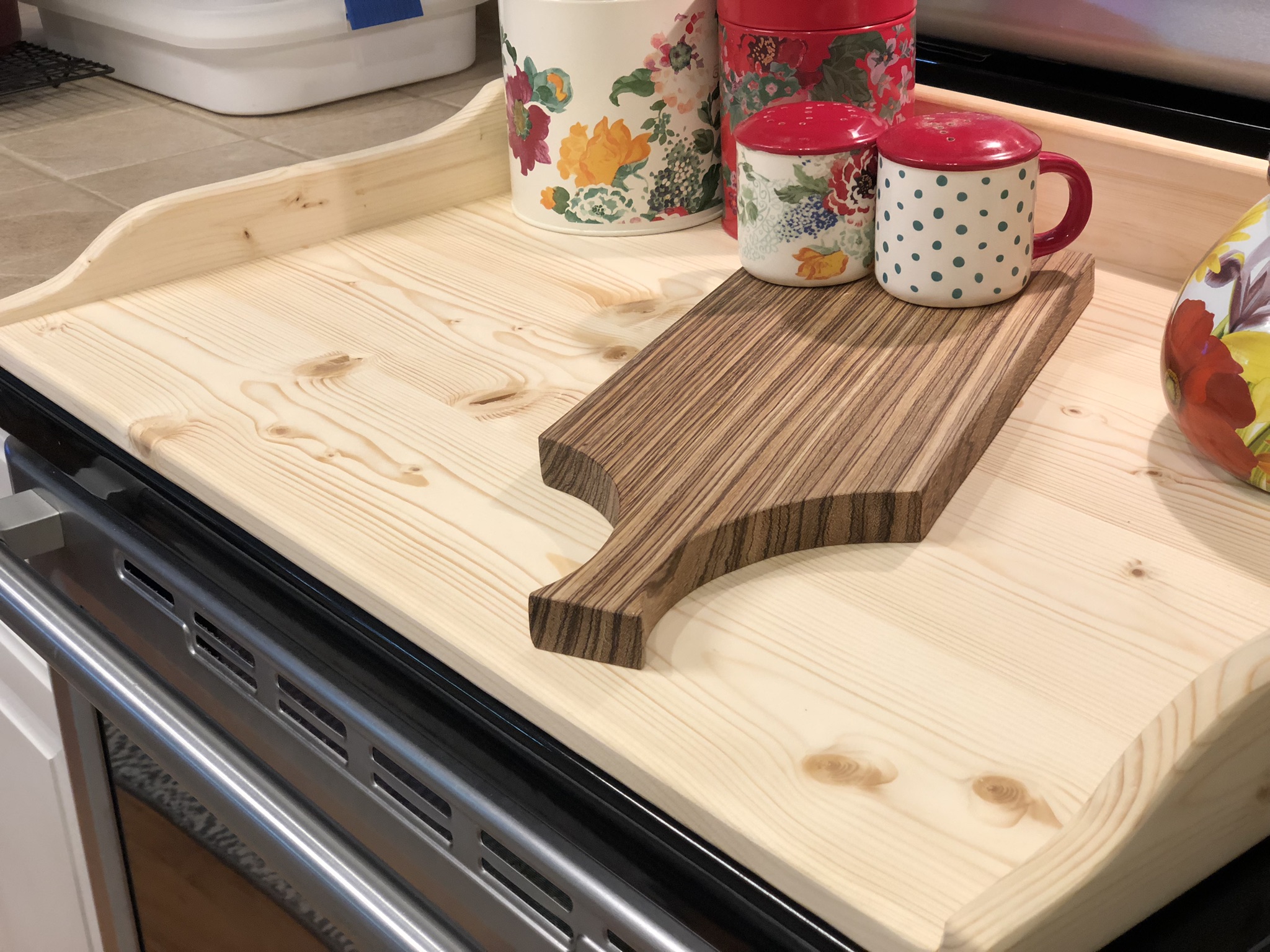 wood noodle board.jpeg