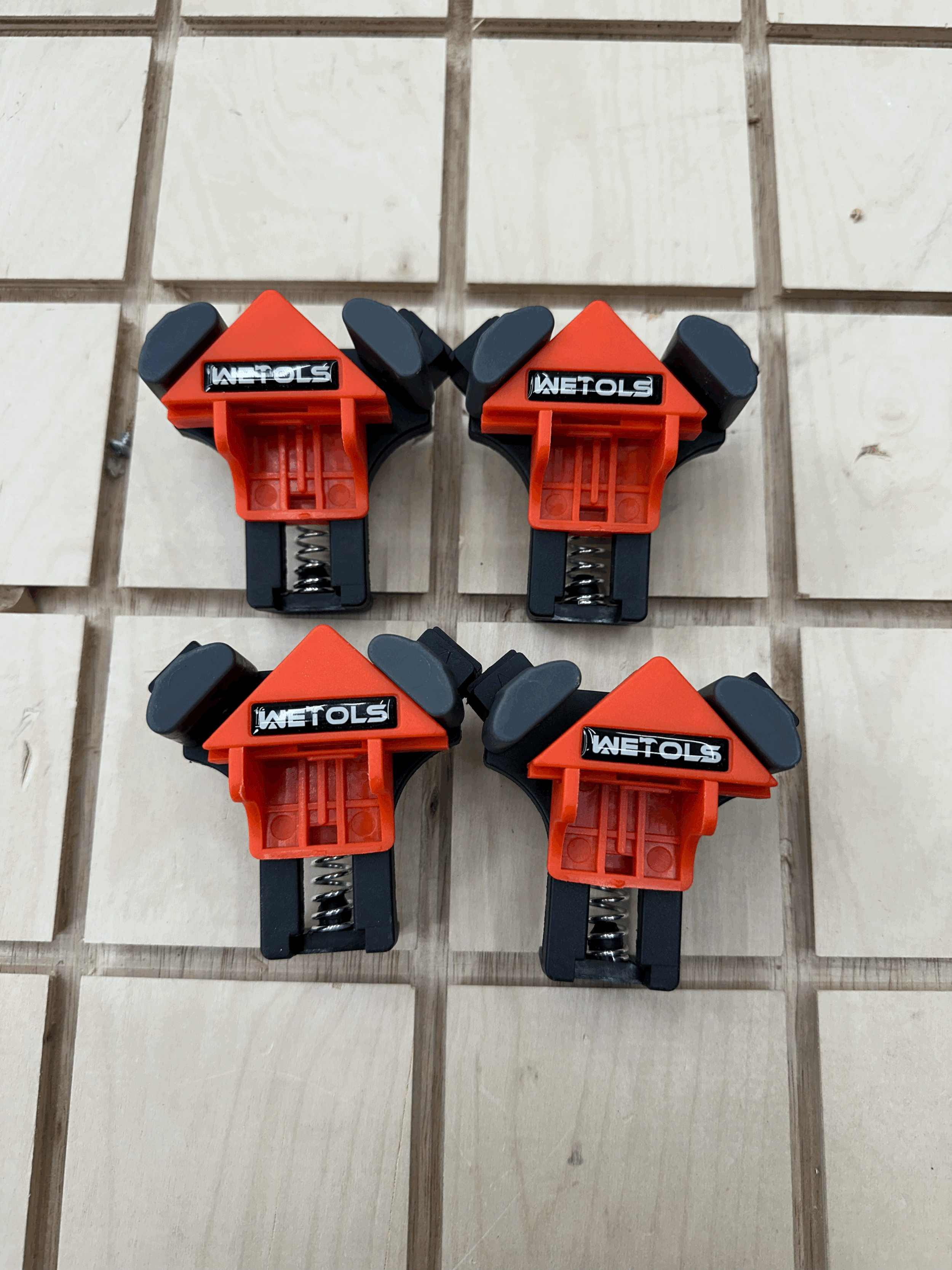Used WETOLS Corner Clamps 4 Pack