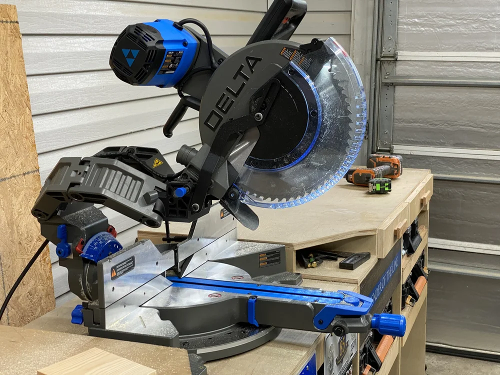 Delta Cruzer 12" Sliding Miter Saw Review Delta Model 262251 — 731