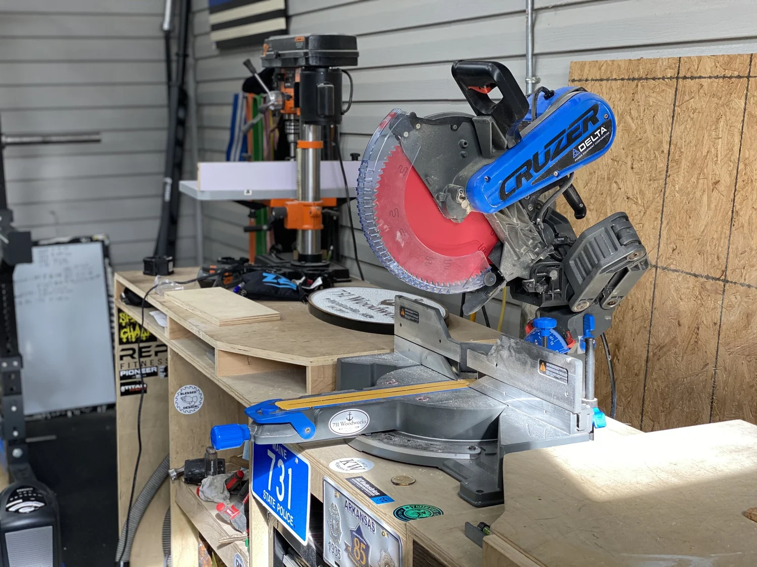 Delta Cruzer 12" Sliding Miter Saw Review Delta Model 262251 — 731