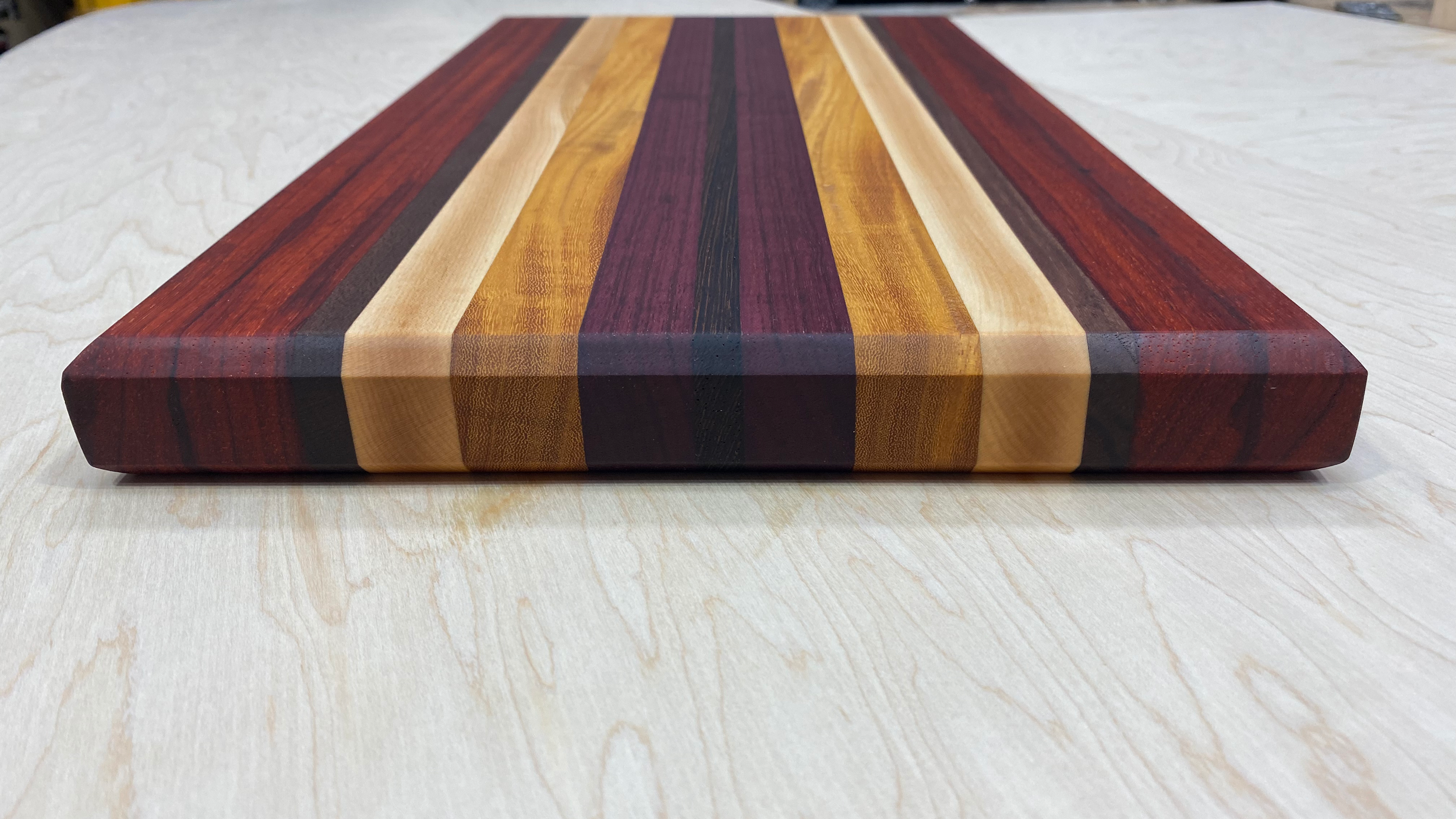 How To Make a Custom Cutting Board with No Special Tools — 731 Woodworks