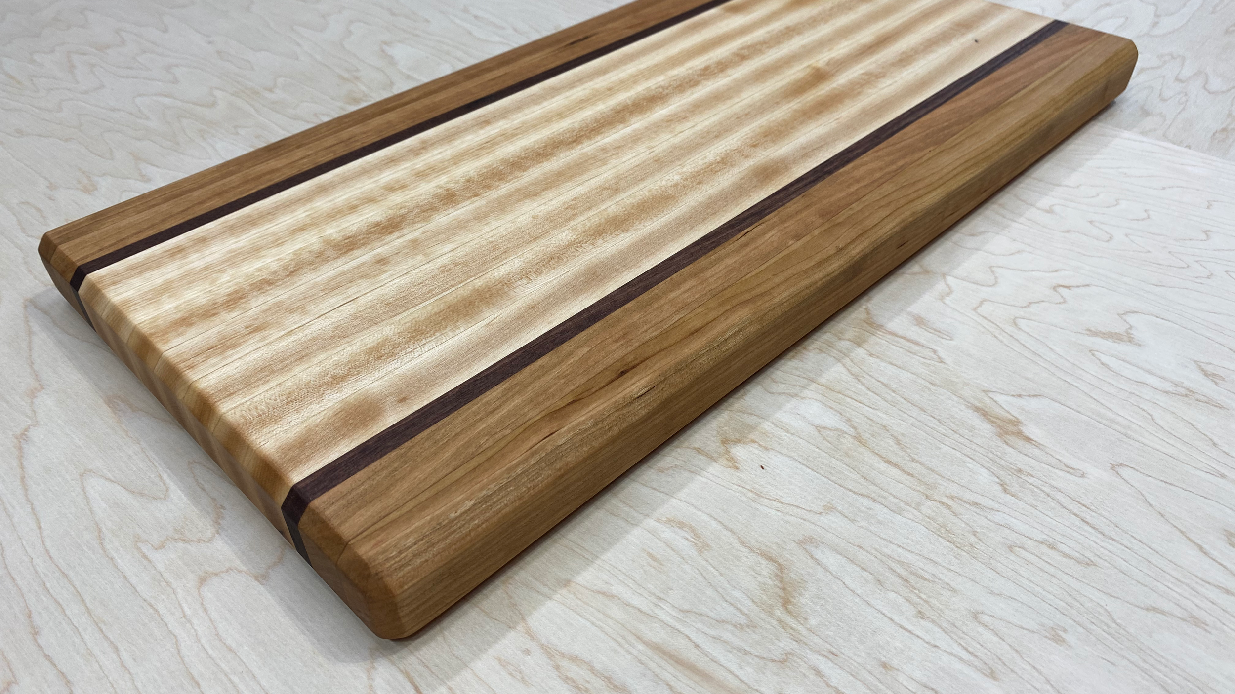 How To Make a Custom Cutting Board with No Special Tools — 731