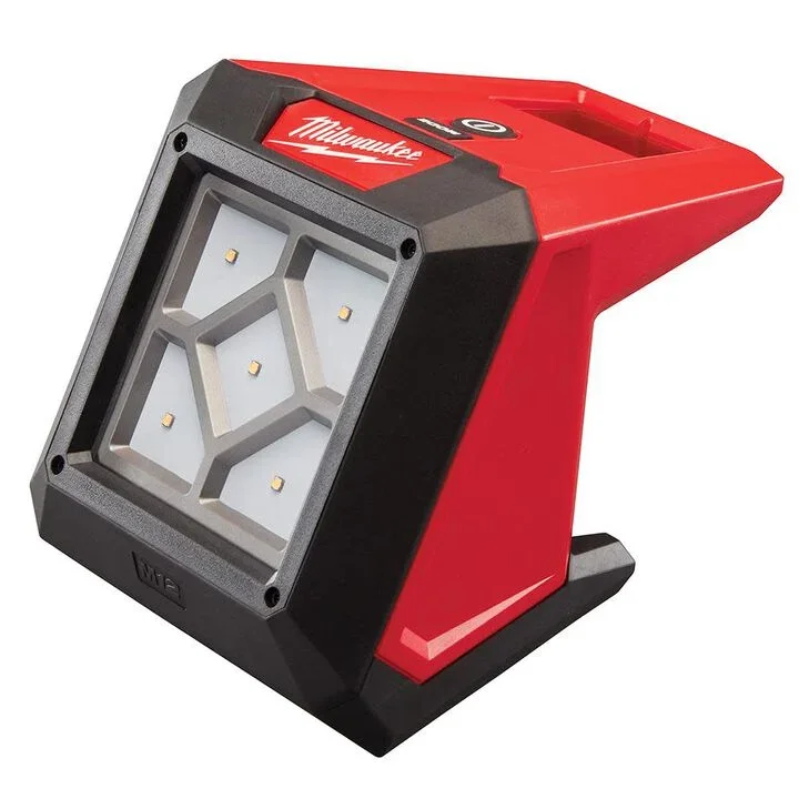 Milwaukee M12 Compact Flood Light Deal $89 Save 15%