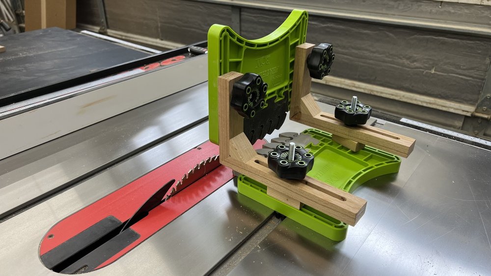 5 Table Saw Jigs for Safer Cuts — 731 Woodworks