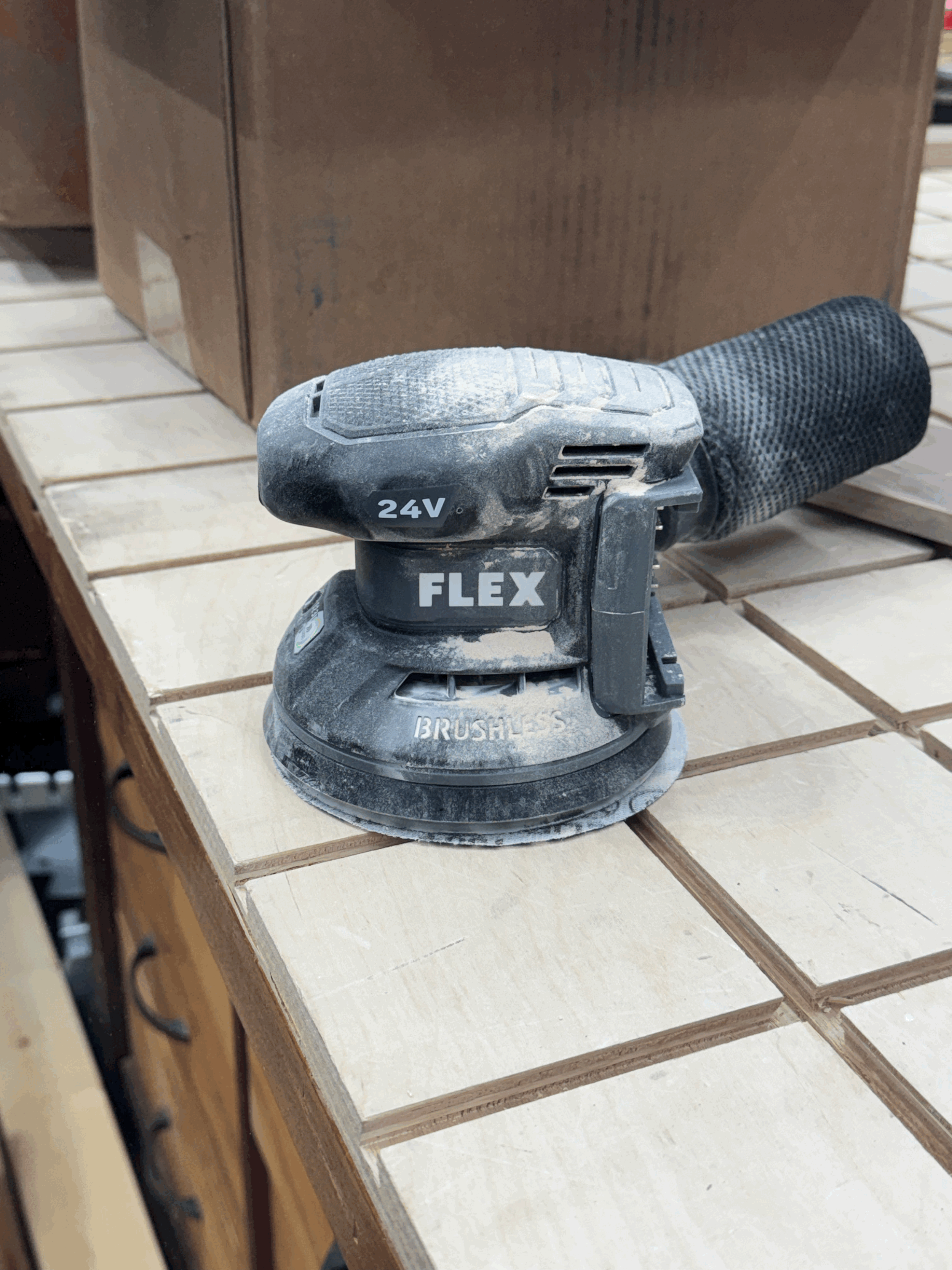 Used FLEX 24v Sander (Tool Only)