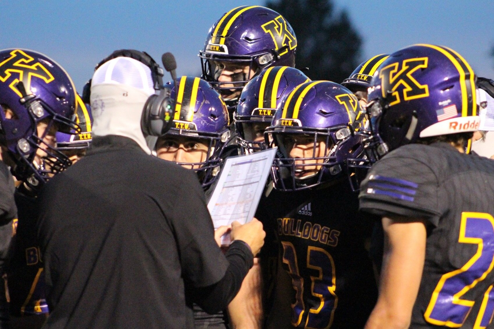 Bulldogs Advance in District Play