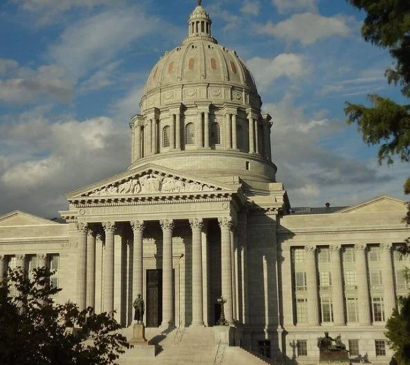 Parson Transfers $300M in Relief to Unemployment Funds