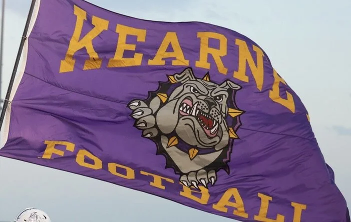 Bulldog Defense Shines in 21-14 Victory Over Indians 