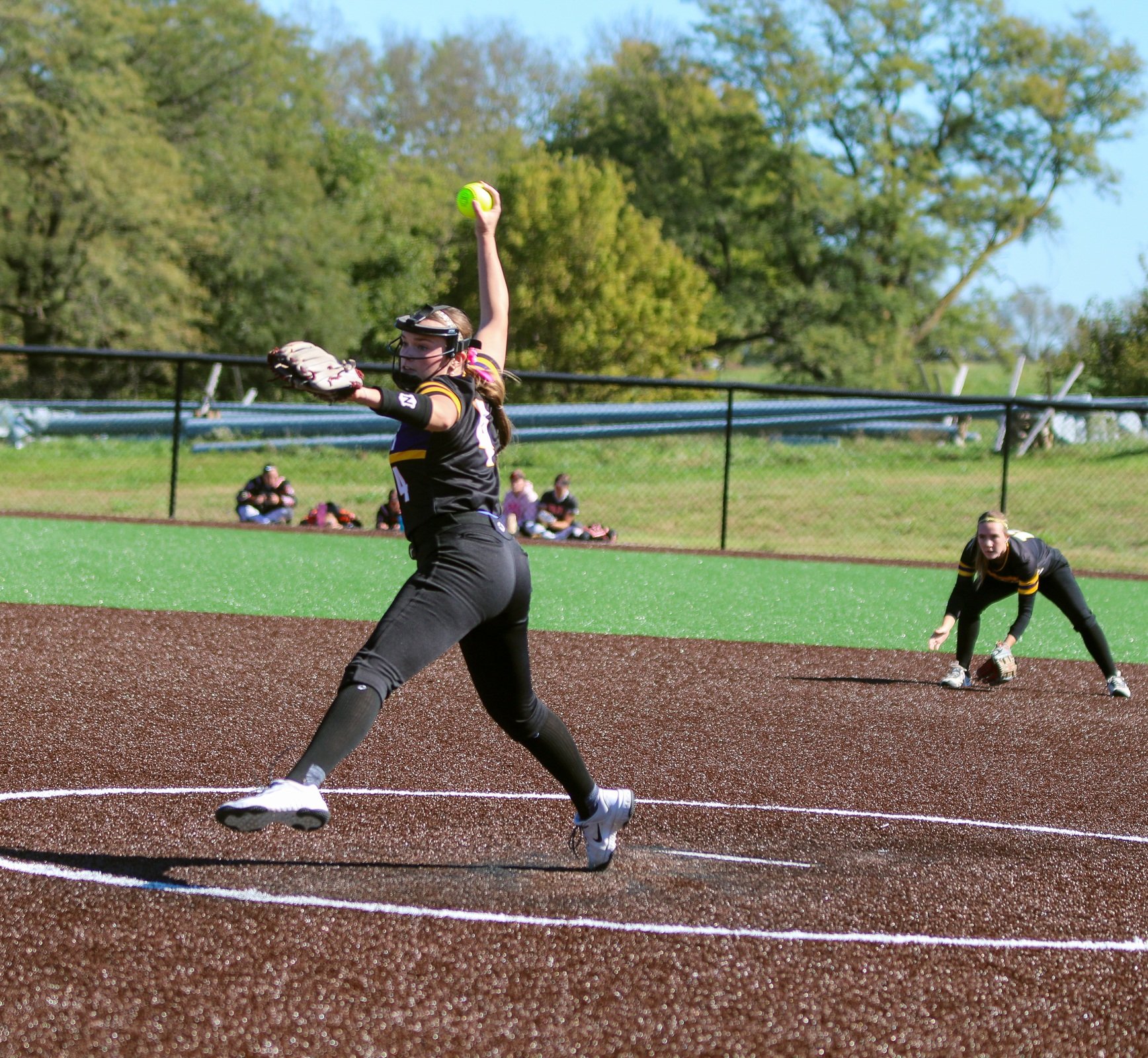 Kearney Falls to Smithville Despite Strong Lueken Performance
