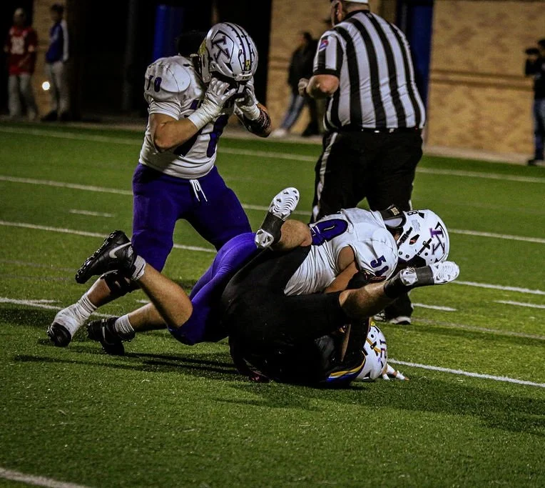 Bulldogs Undefeated after 31-6 Win over St. Pius
