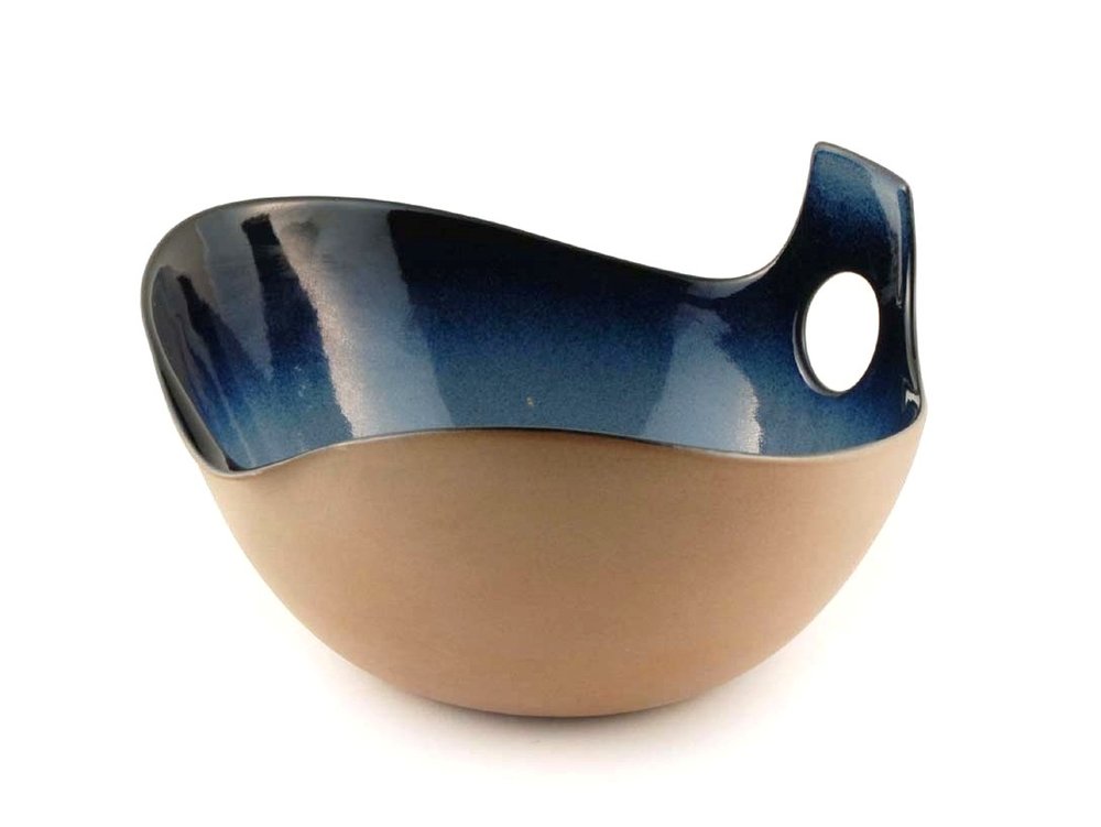 Thumb Hole Mixing Bowl — peter pots pottery