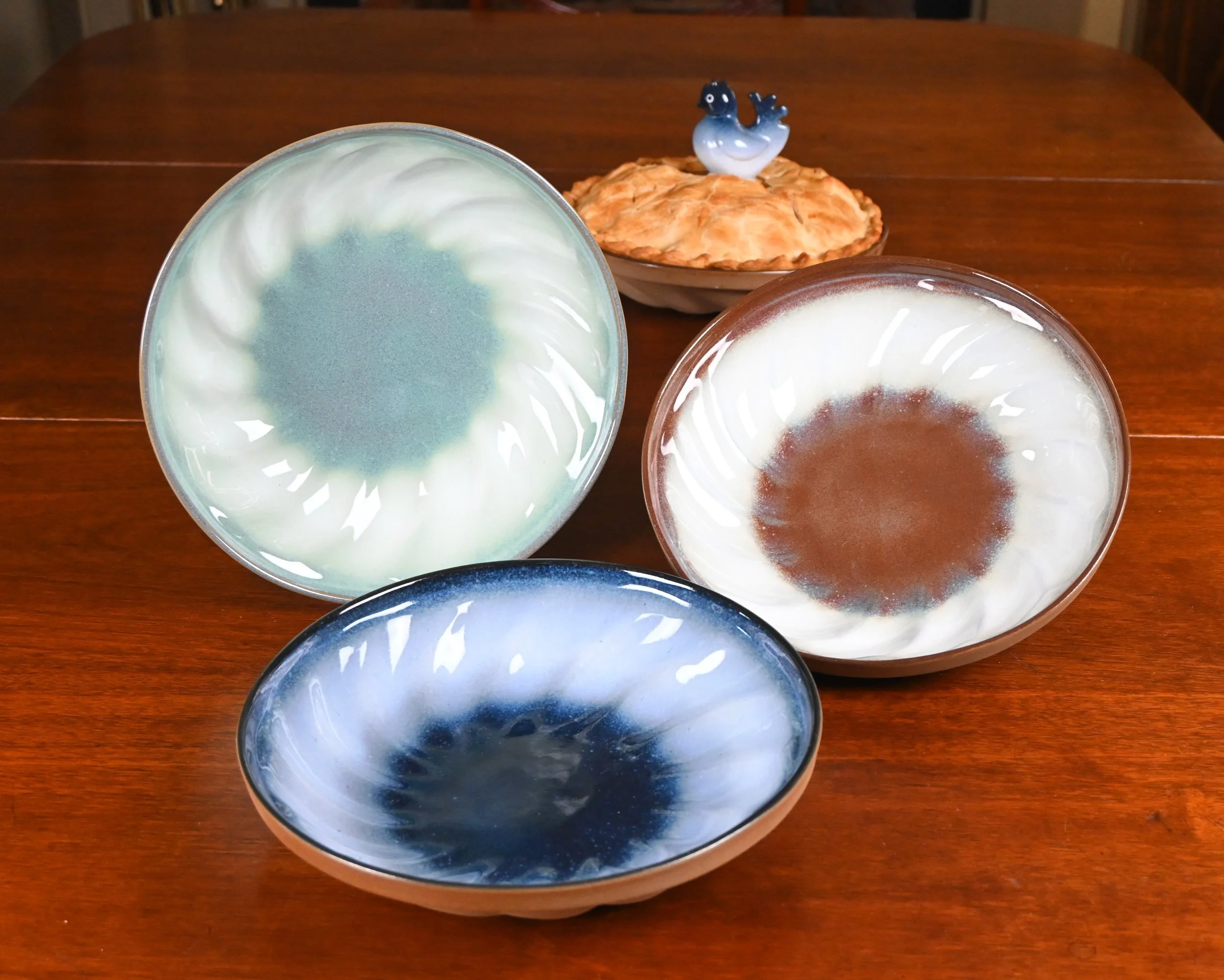 pie plates with pie 2.JPG