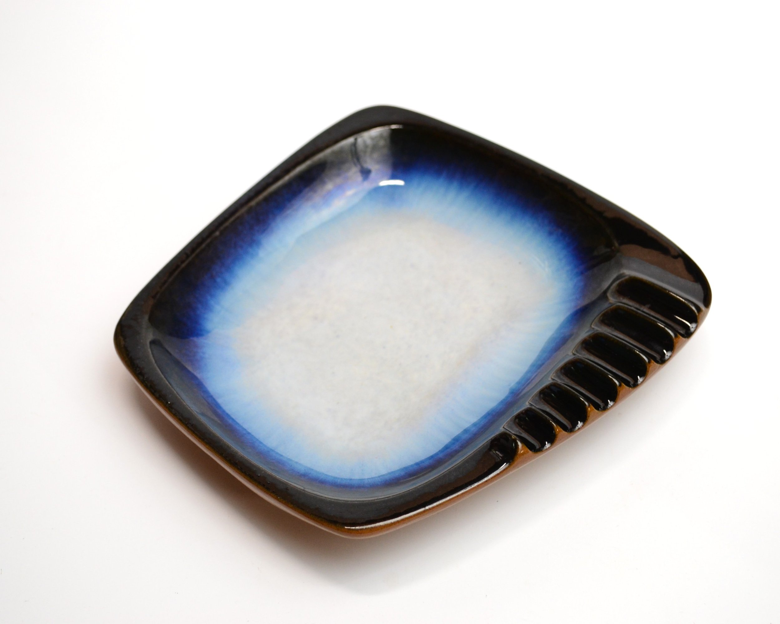 ashtray lg rect s 60s (3).JPG