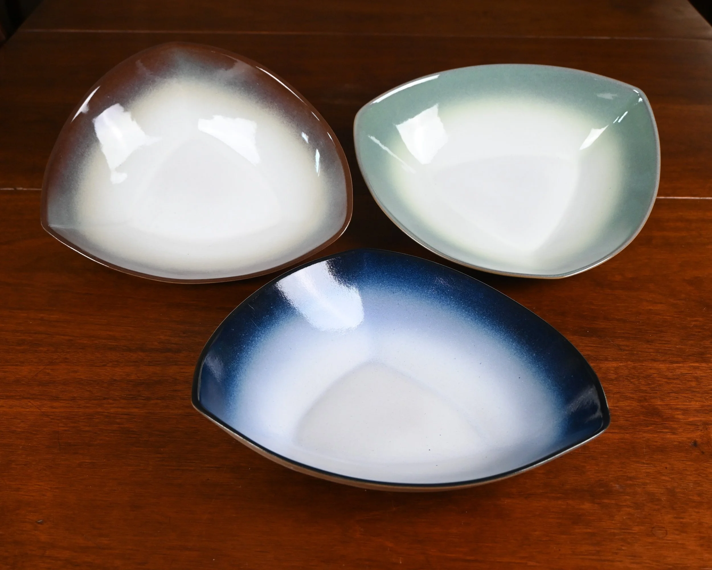 bowl lg triangle salad.JPG