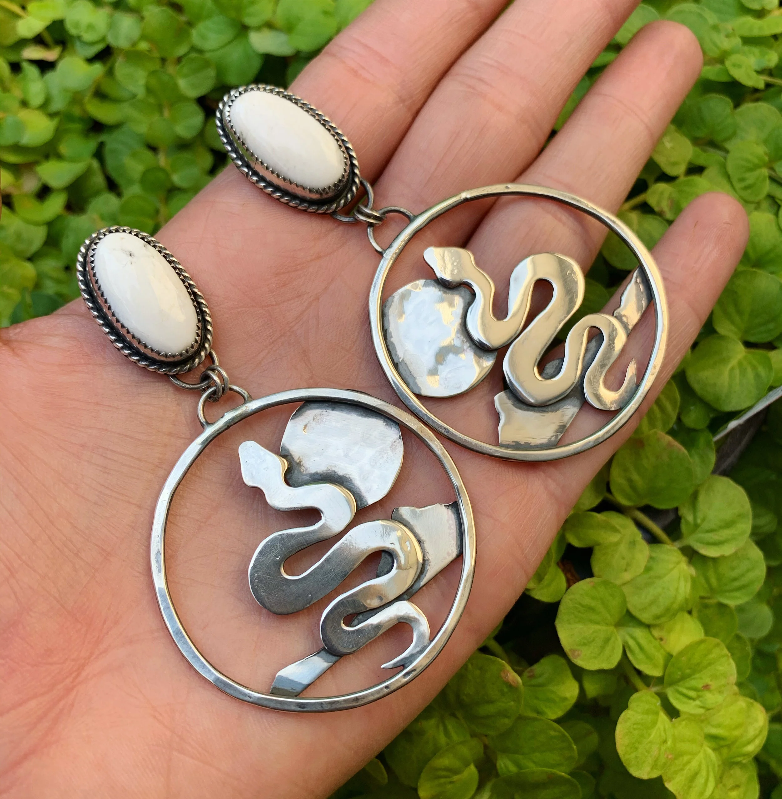 0C970408-1832-40A7-AE01-C0189ABED8D7