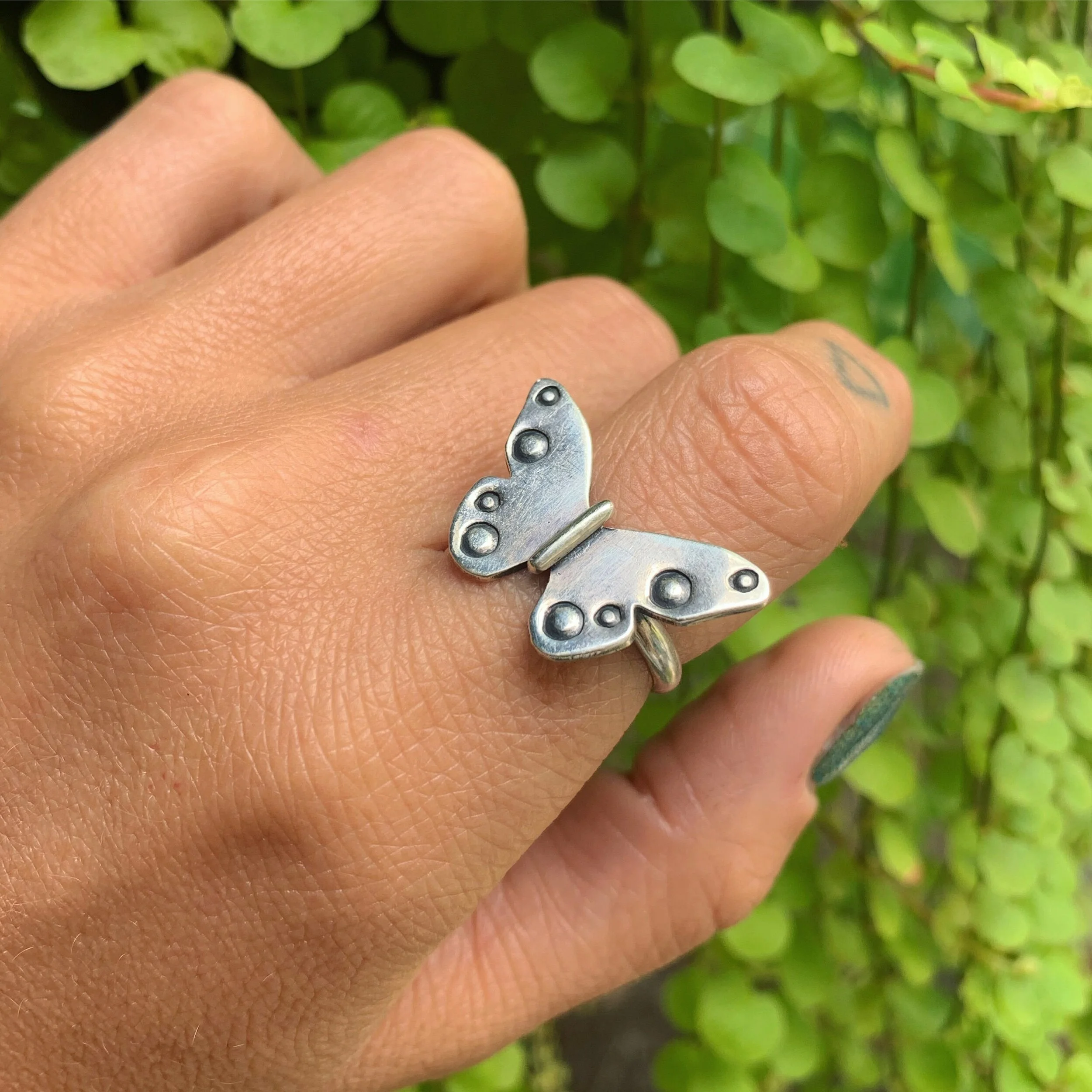 C489C771-04E1-41CD-9321-838218534113