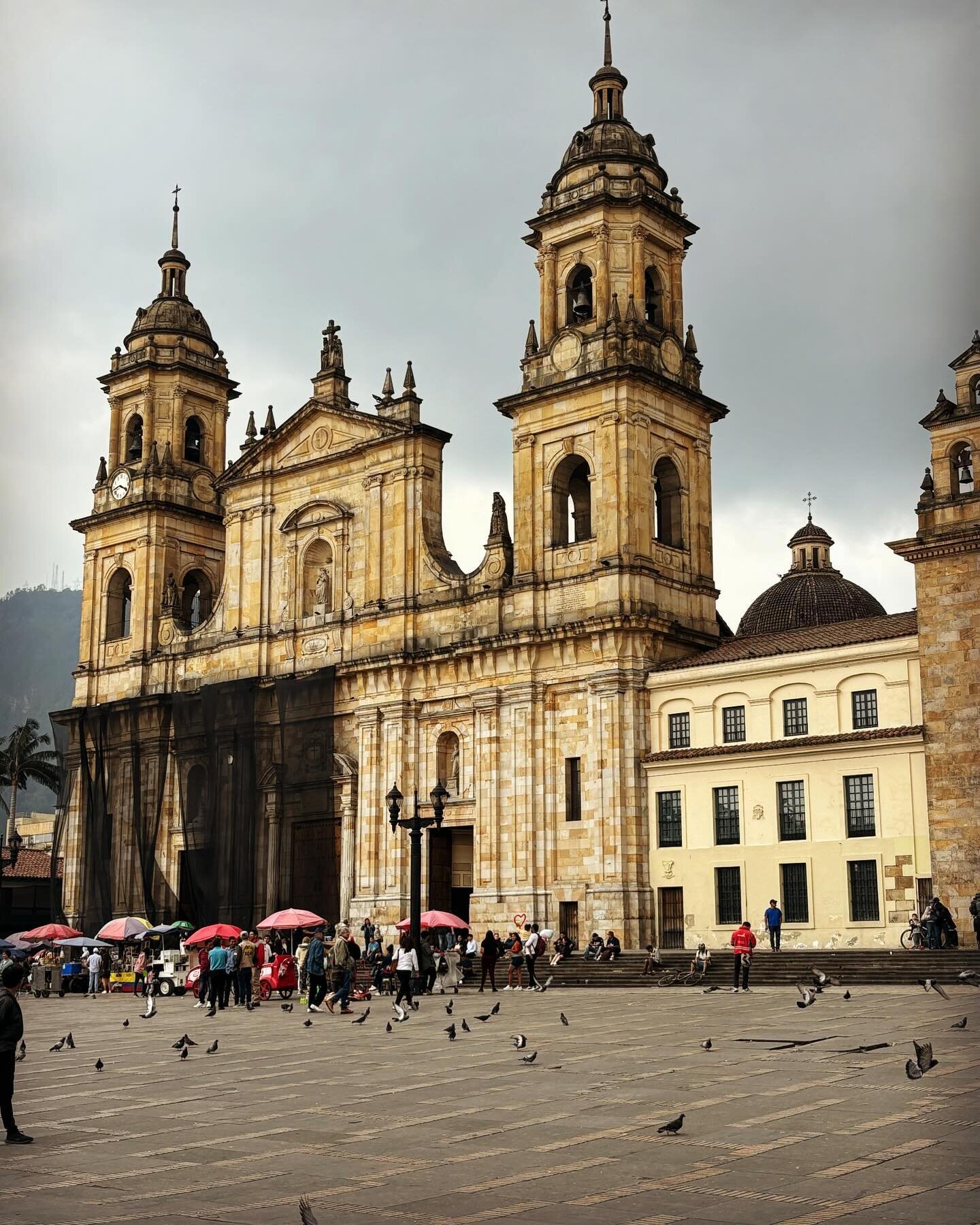 Hasta pronto, Bogota! I&rsquo;ll miss you and your spooky old buildings for sure.