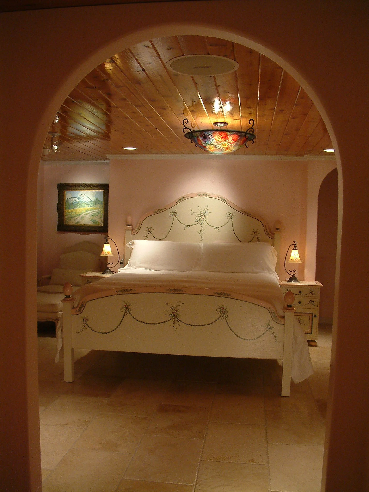 MBed N V 35 Through Arc.JPG