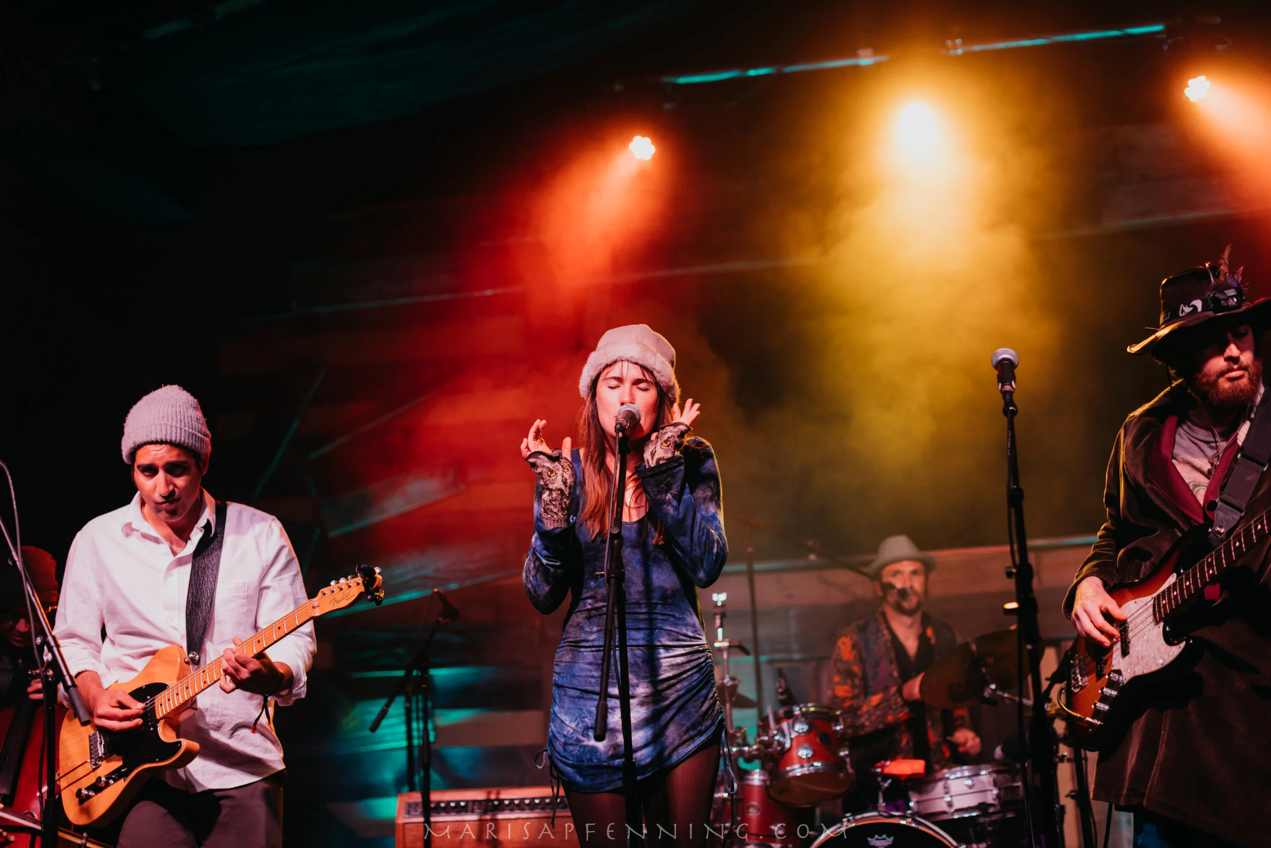 full band lucidity.jpg
