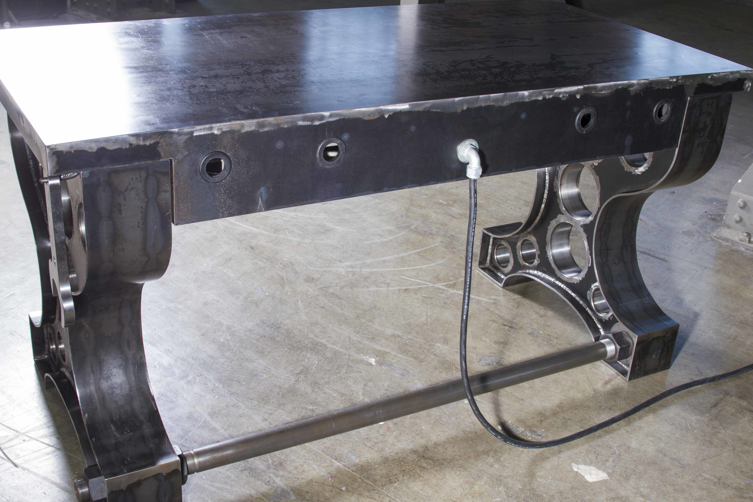 Travis Metal Desk_28.JPG