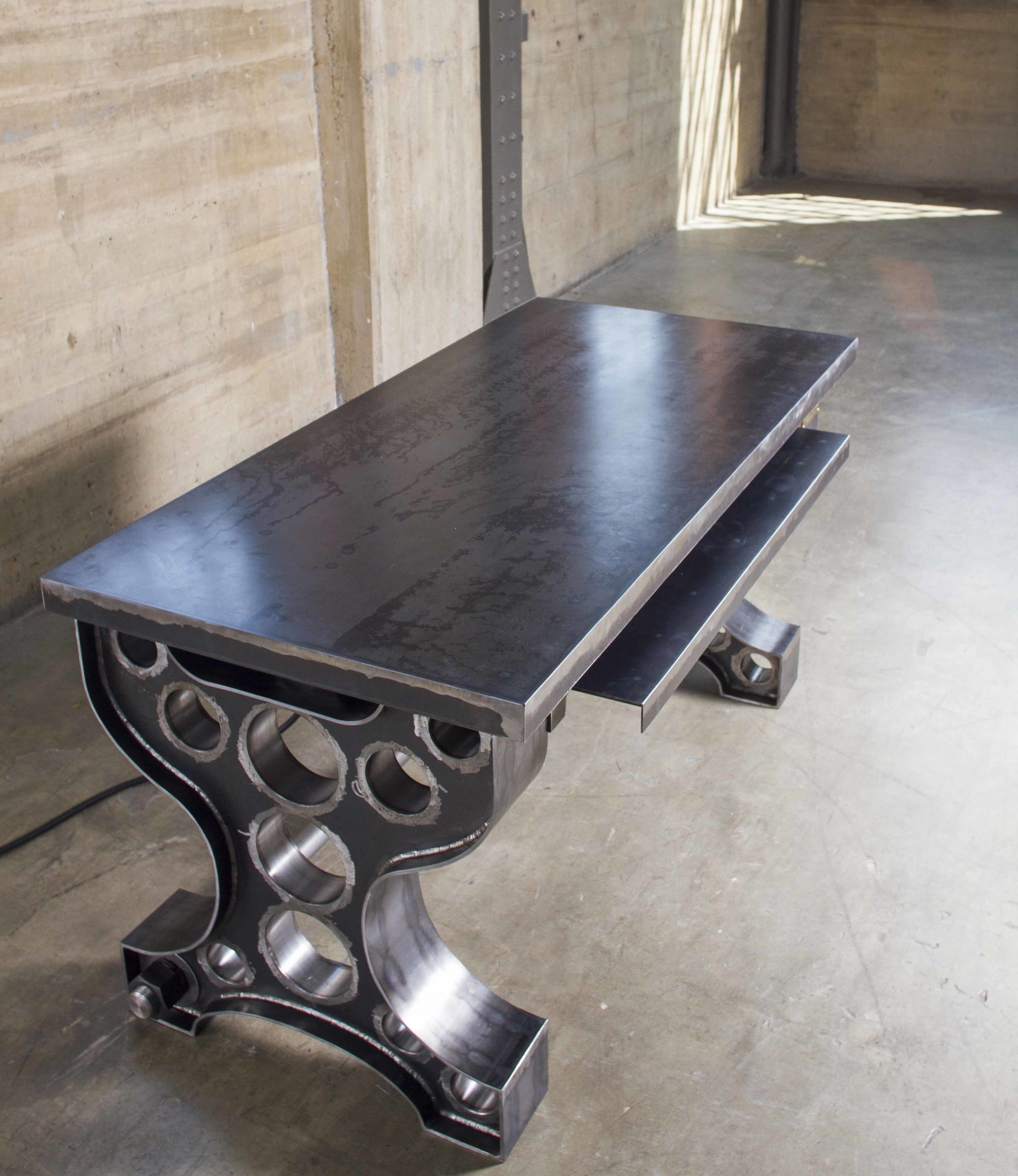 Travis Metal Desk_52.JPG