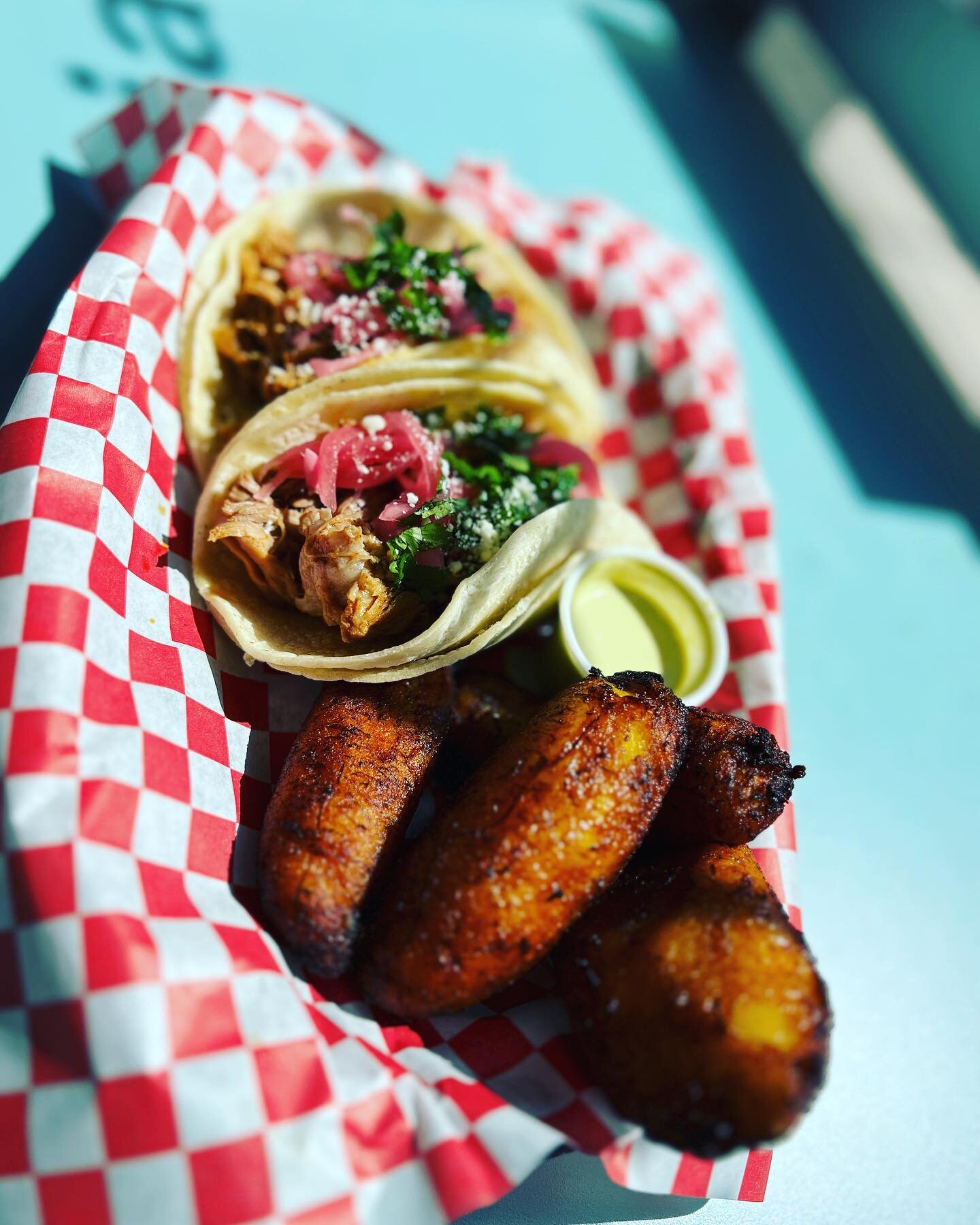 Fridays Special 
1 Pork Taco- 1 Chicken Taco with sweet plantains and cilantro mayo 11$ 

Open until 5:30pm 

#tacos #boca31 #friday #special #fw #fortworthchef #fortworthtx #latinstreetfood