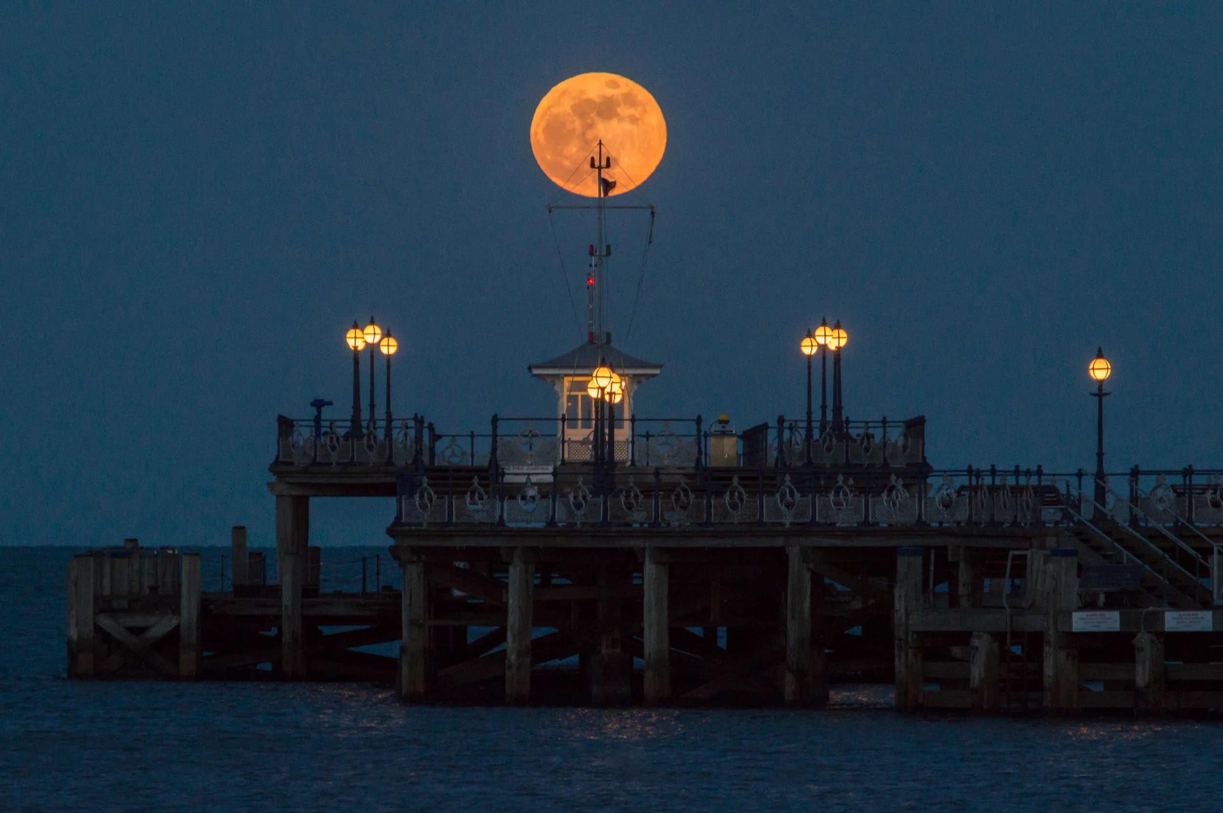 Supermoon.jpg