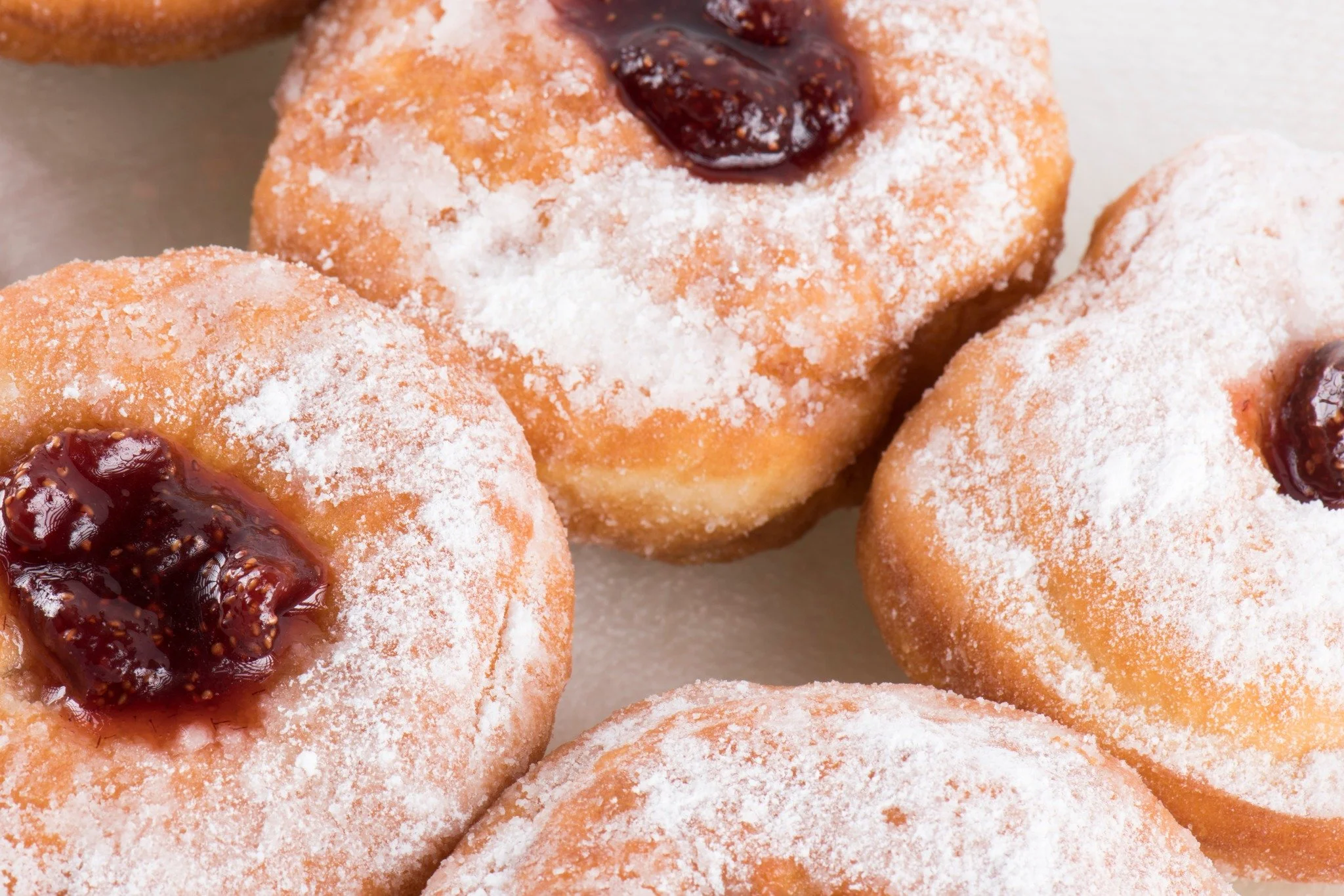 🍩✨ Farm-Fresh Holiday Jam-Filled Donuts!

Golden, fluffy, and dusted with powdered sugar &mdash; these donuts are filled with SandyCreek Farm jams like Strawberry Rhubarb, Blueberry, and Blackberry. Each bite bursts with farm-fresh flavor, perfect f