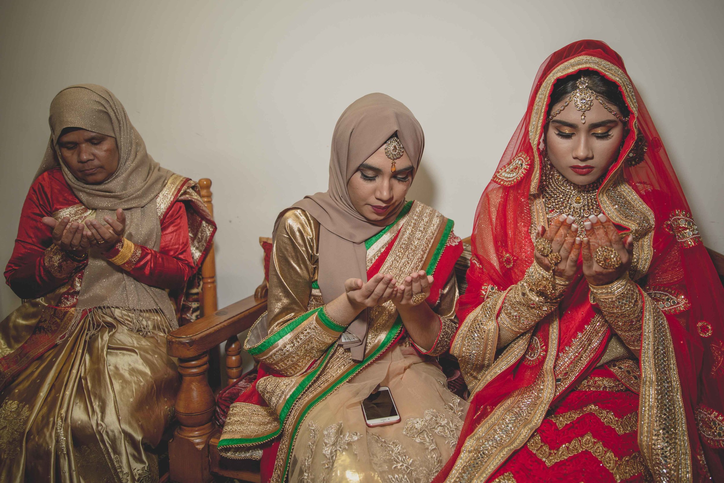 Female-wedding-photographer-birmingham-muslim-wedding-natalia-smith-photography-12.jpg
