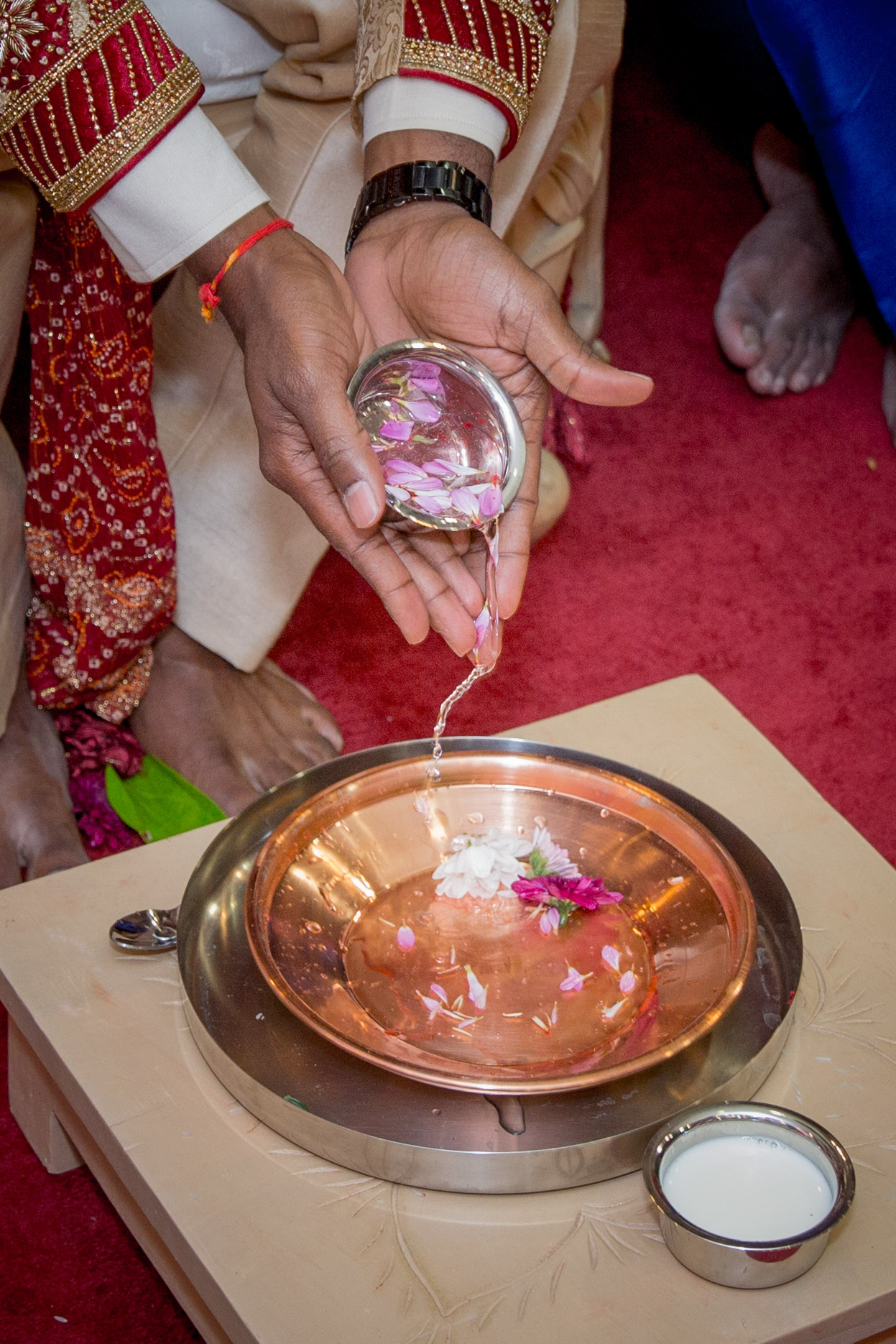 premier-banquetting-london-Hindu-asian-wedding-photographer-natalia-smith-photography-11.jpg