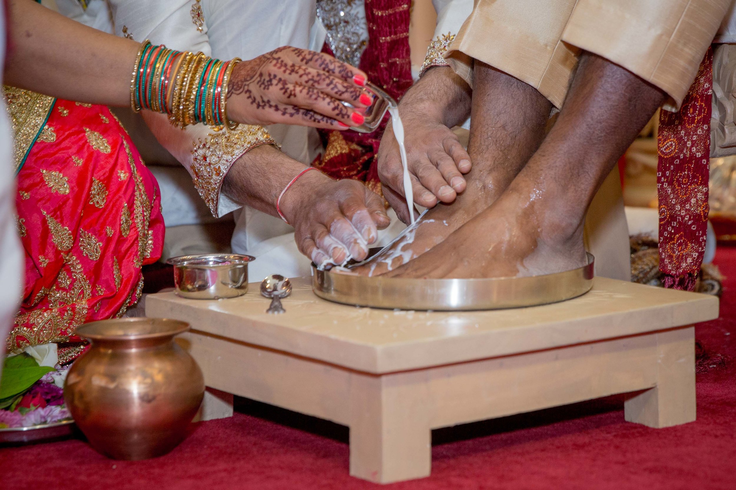 premier-banquetting-london-Hindu-asian-wedding-photographer-natalia-smith-photography-12.jpg