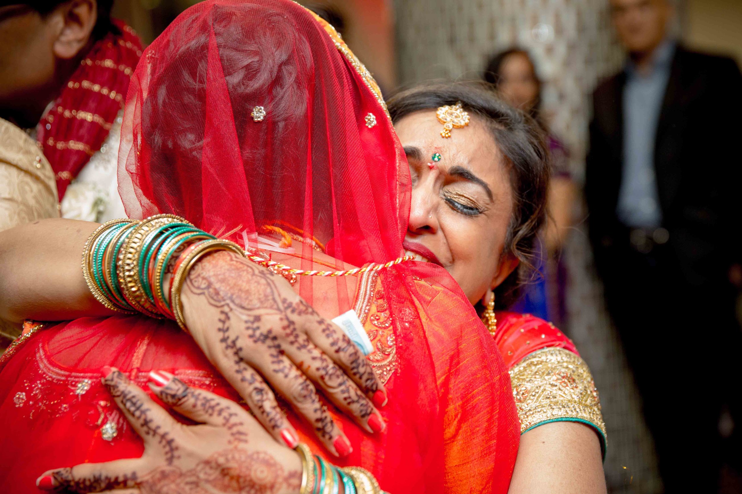 premier-banquetting-london-Hindu-asian-wedding-photographer-natalia-smith-photography-42.jpg