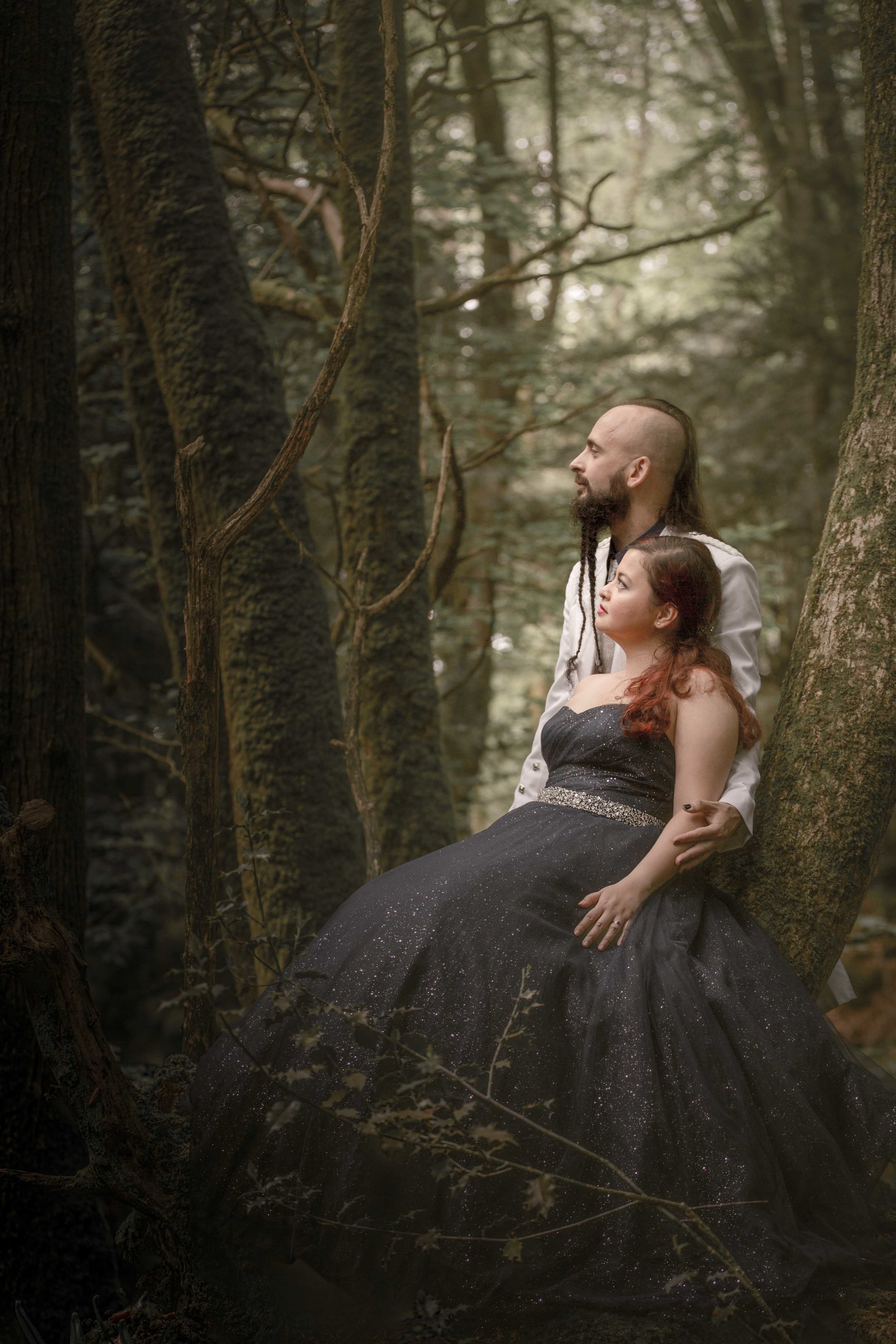 Puzzlewood-fairytale-fairy-forest-wood-prewedding-photoshoot-star-wars-couple-shoot-asian-wedding-photographer-natalia-smith-photography-2.jpg