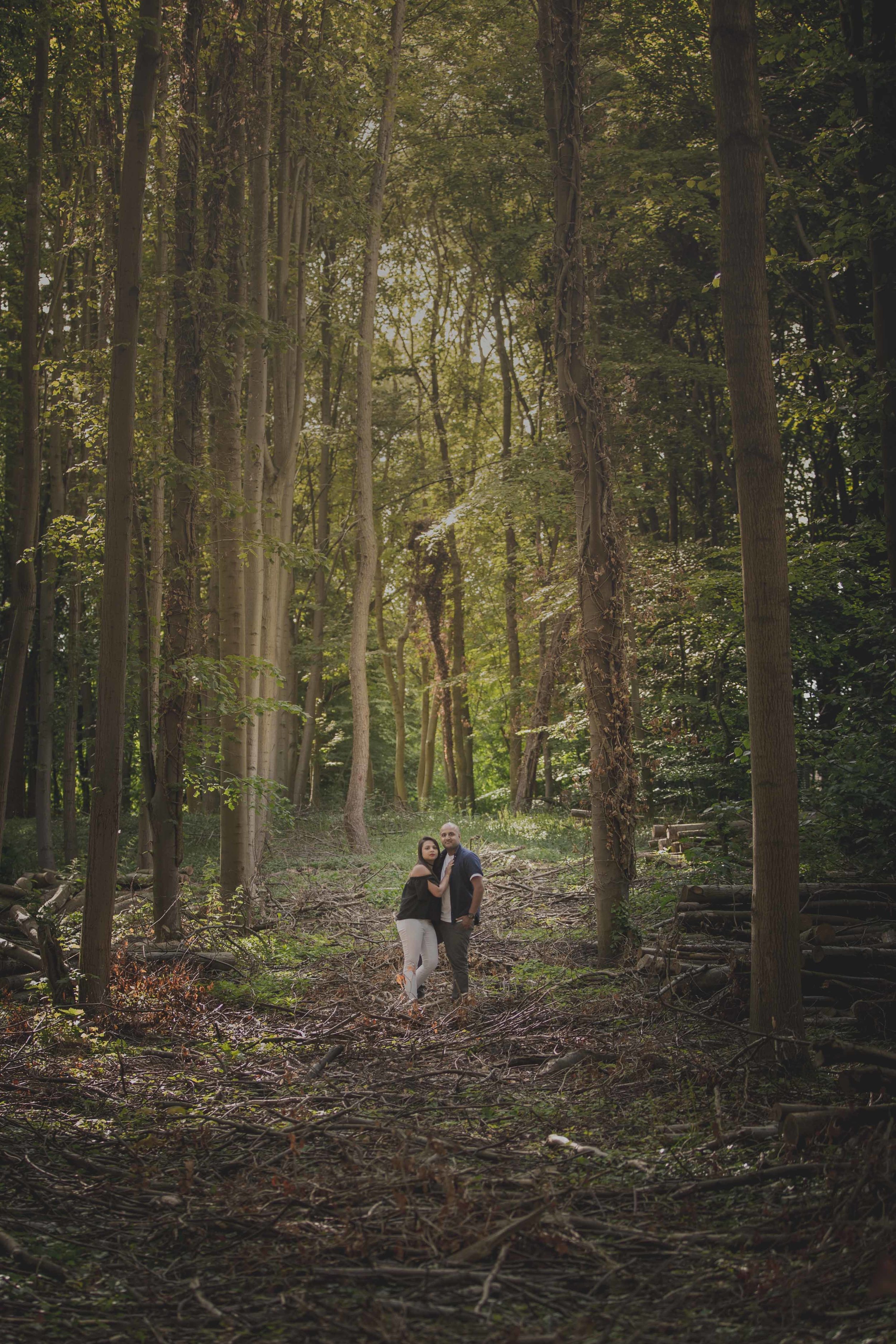 female-asian-wedding-photographer-surrey-hills-box-hill-pre-wedding-prewedding-engagement-photoshoot-shoot-natalia-smith-photography-17.jpg