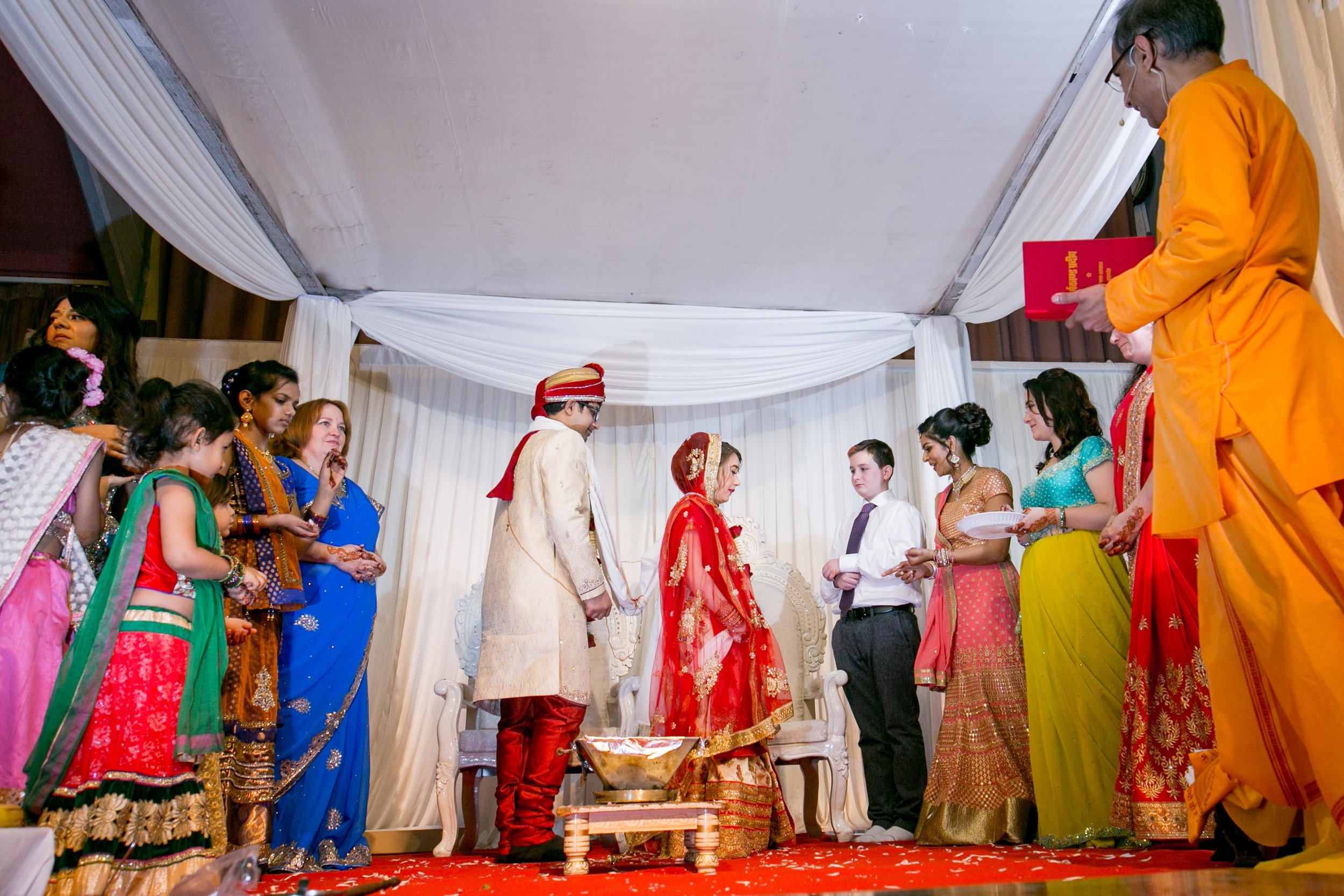 asian-Hindu-wedding-photographer-birmingham-abbey-park-leicester-natalia-smith-photography-37.jpg