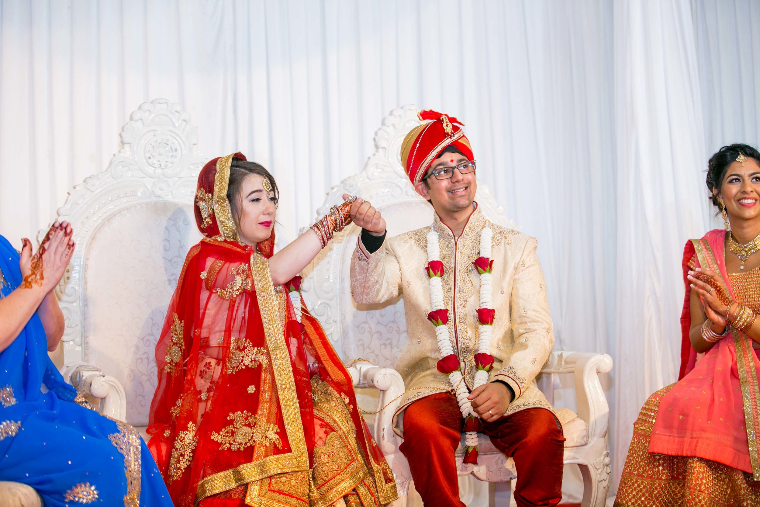 asian-Hindu-wedding-photographer-birmingham-abbey-park-leicester-natalia-smith-photography-34.jpg