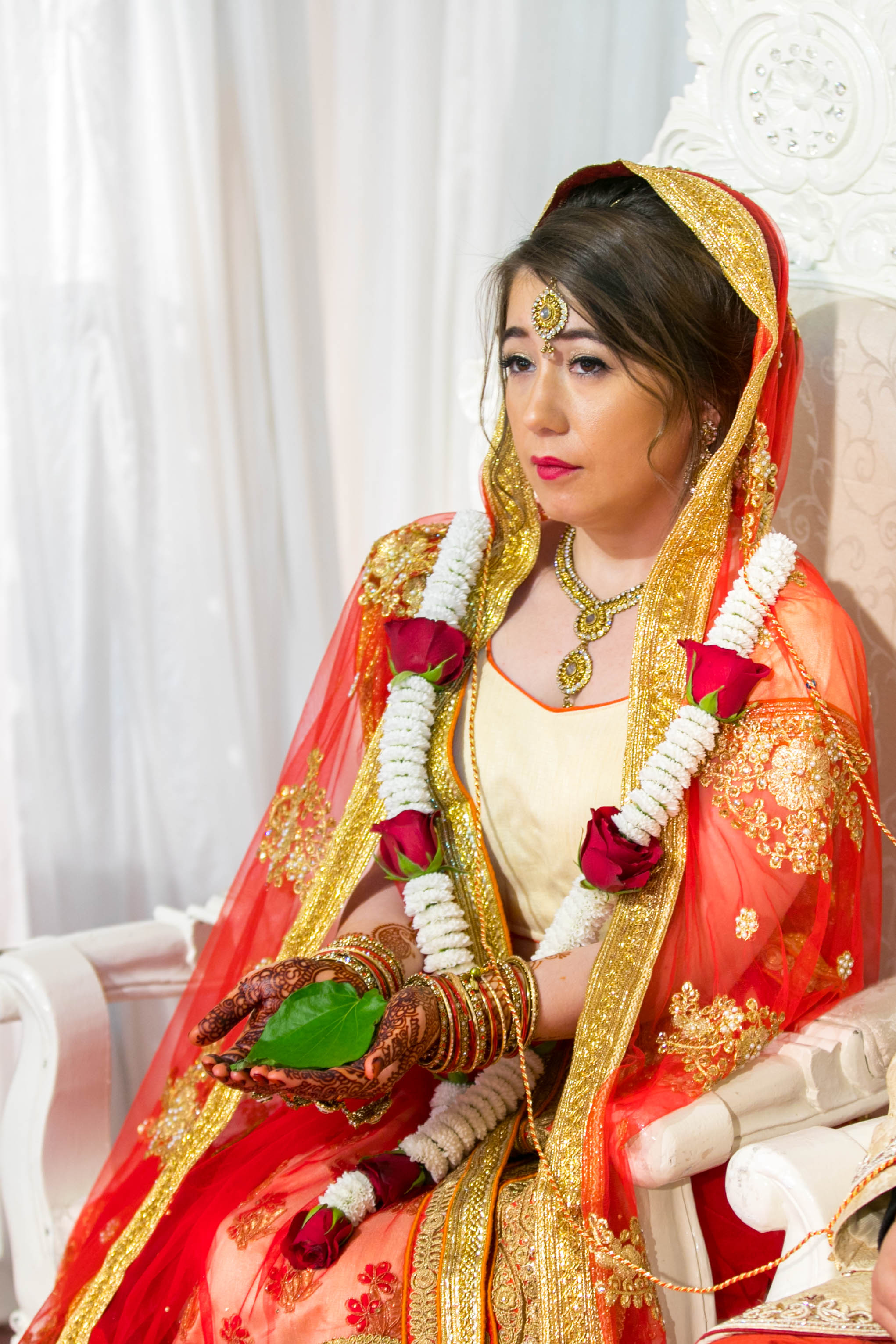 asian-Hindu-wedding-photographer-birmingham-abbey-park-leicester-natalia-smith-photography-33.jpg