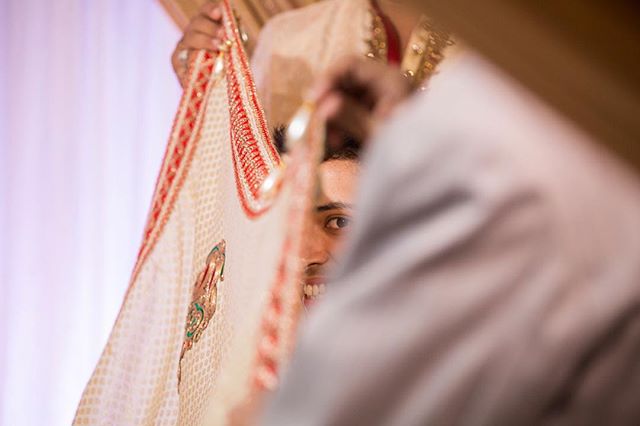 That moment before the curtain is lowered and the groom gets to see his bride for the first time. Meanwhile - a little sneak peak.⠀
⠀ ⠀
⠀
-------------------------------------⠀
⠀
-------------------------------------⠀
⠀  #indianweddingz #hinduwedding
