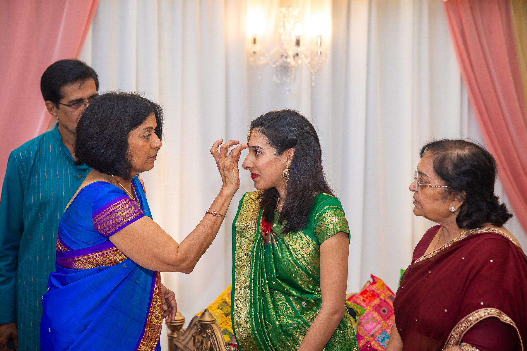 Asian-wedding-photographer-Bristol-hindu-baby-shower-godh-bharai-natalia-smith-photography-0016.jpg